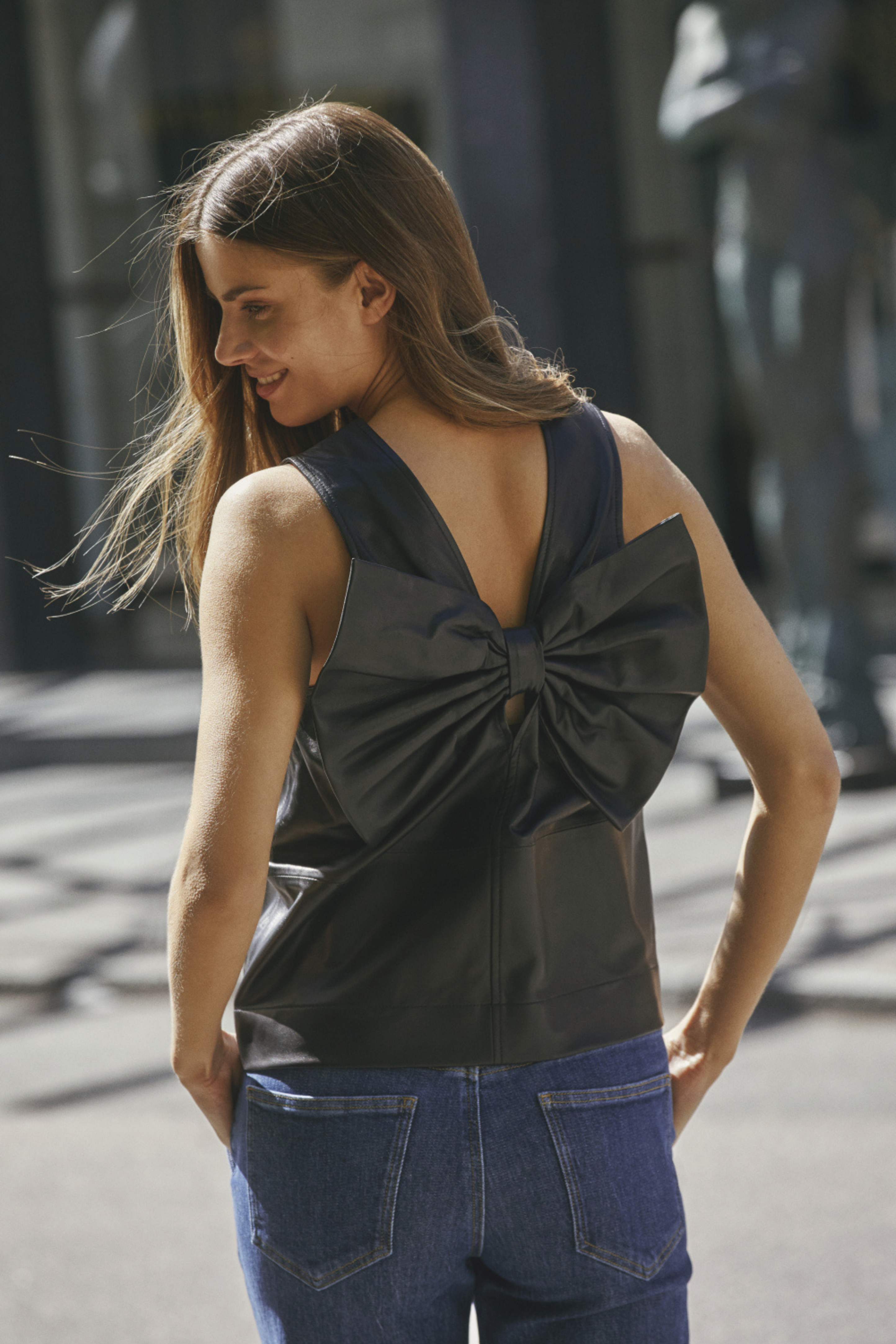 PhoebeCC leather bow v-top