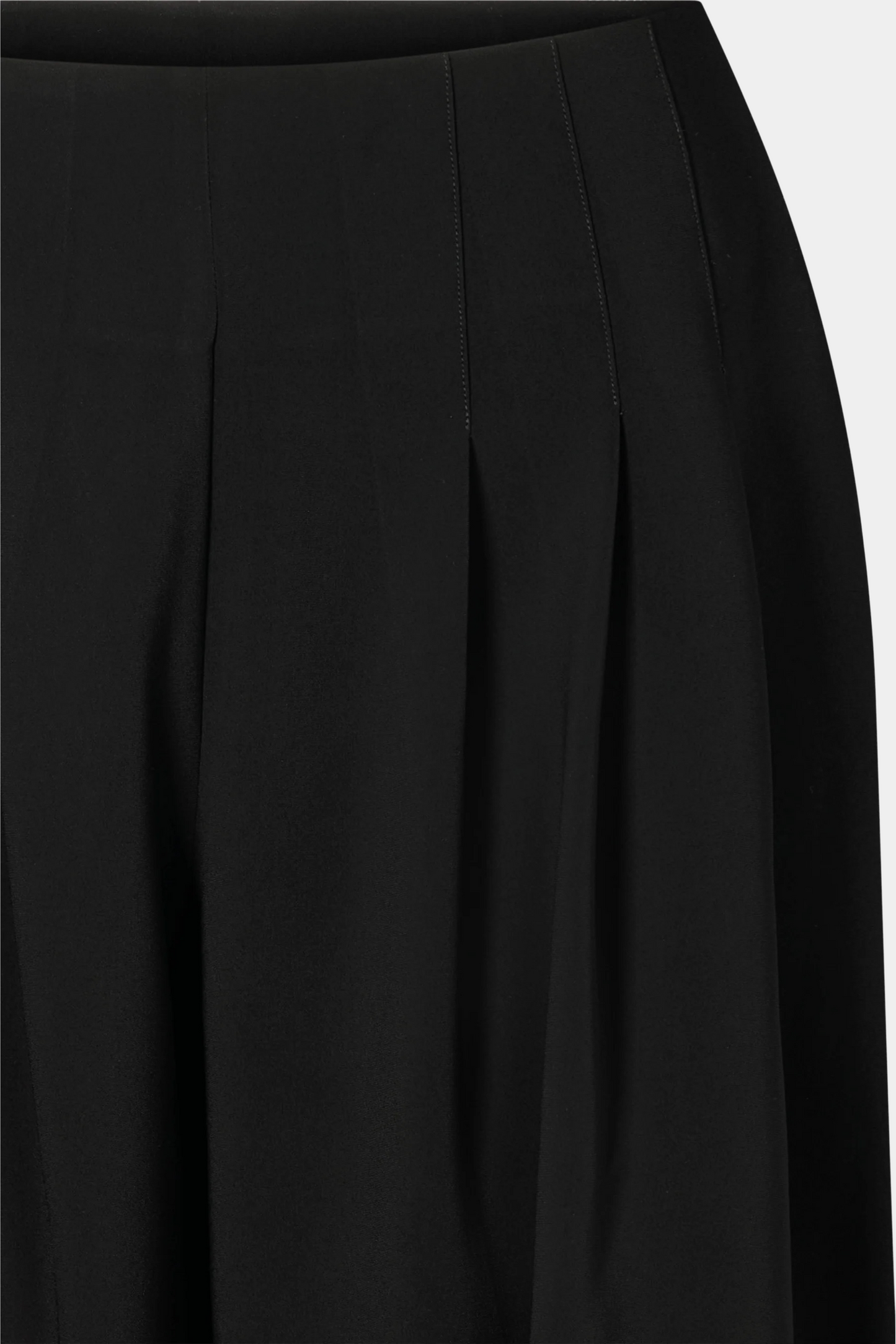Clause pants