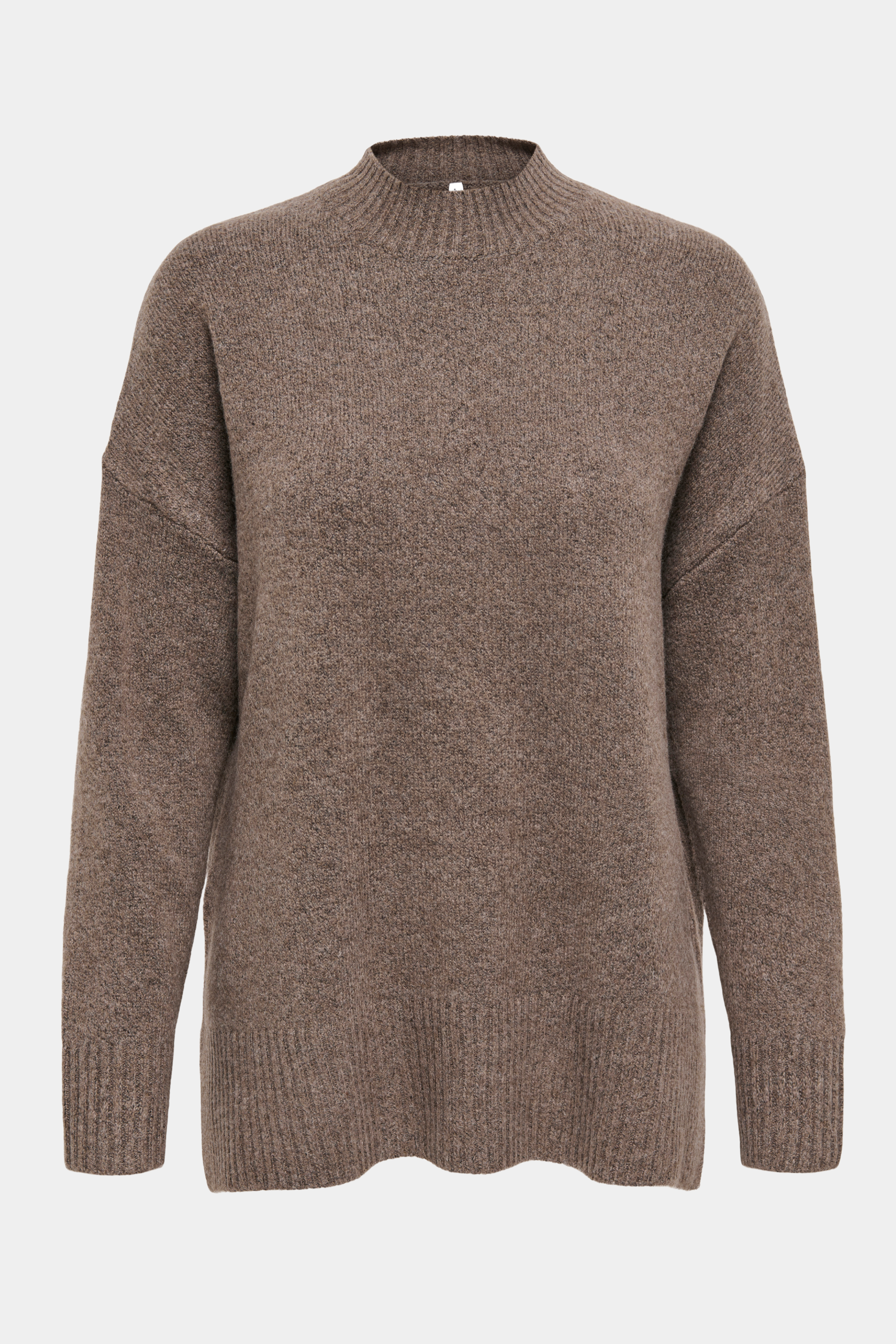 Fin, smuk, elegant, klassisk, staple, feminin, pæn, rå, cool, sej, unik, musthave, hverdag, fest, kvinde, dame, woman, knit, strik, bluse, strikbluse, pullover, basic, basis, brun, brown, turtle neck, langærmet, påsatte ærmer, blød, soft, warm, varm