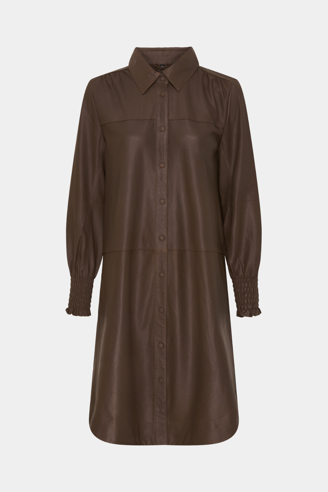dress, shirt, shirtdress, skjole, skjorte, skjortekjole, lang, brun, smock, krave, knapper, trykknapper, skind, læder, blød, fin, smuk, elegant, klassisk, feminin, pæn, rå, cool, sej, unik, muathave, hverdag, fest