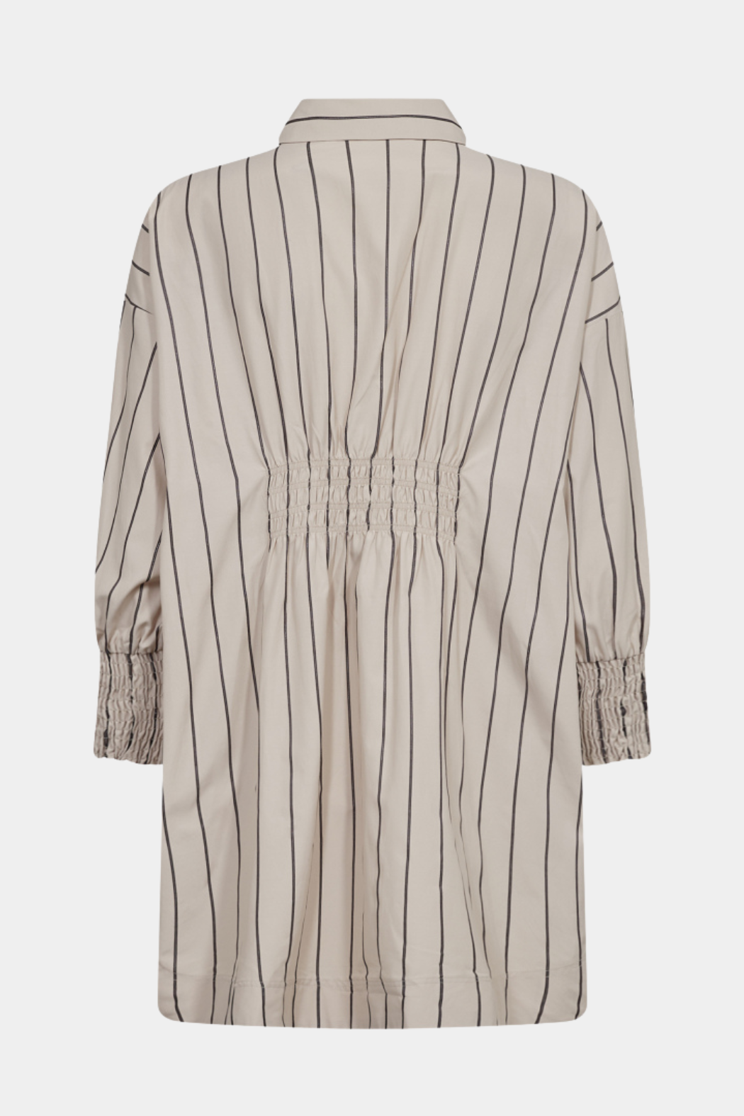 skjorte, shirt, oversize, smok, elastik, stribet, striber, strib, knapper, fin, smuk, elegant, klassisk, feminin, pæn, rå, cool, sej, unik, musthave, hverdag, fest