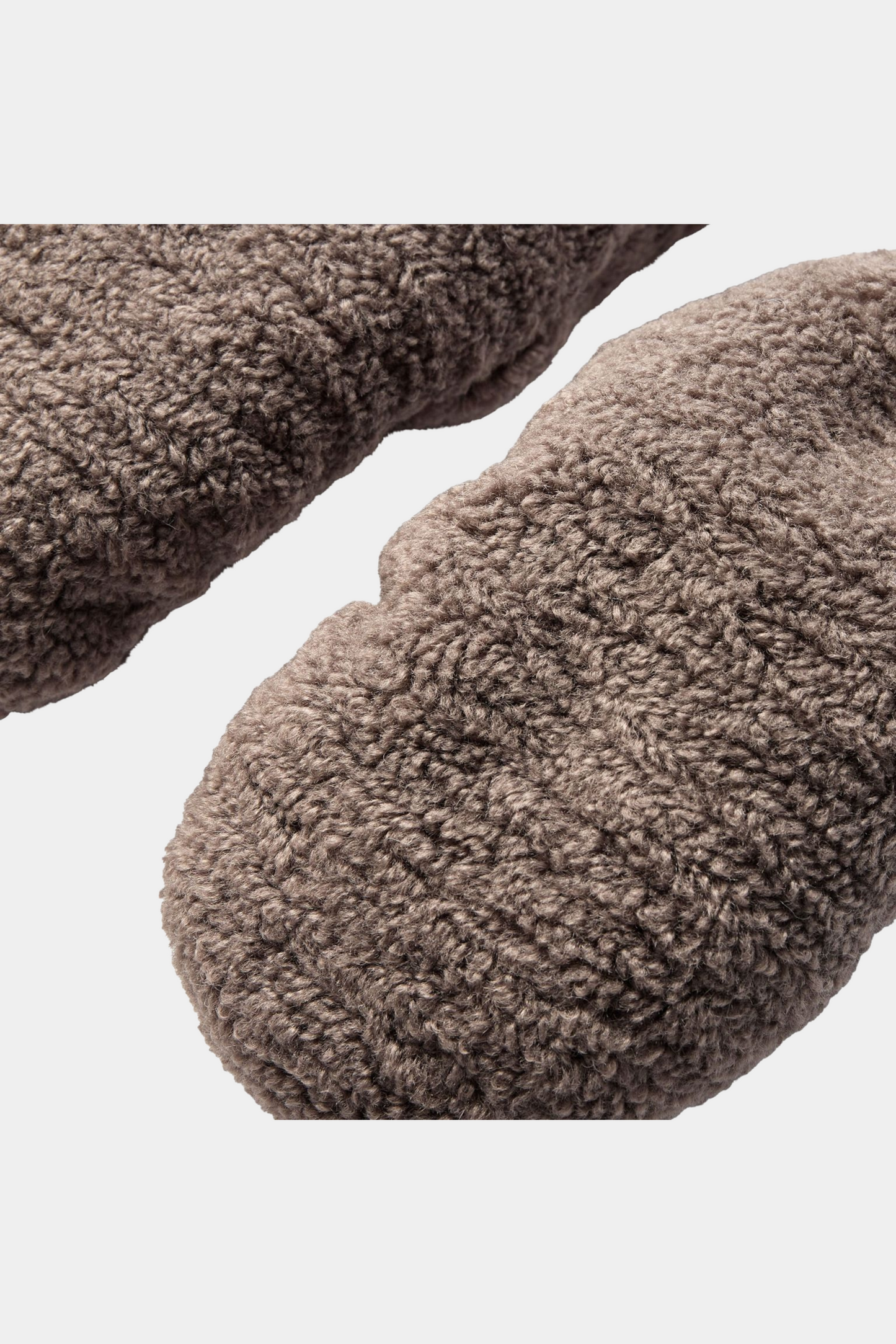 S234907 Mittens, brown