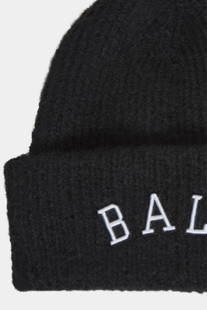 BAOtilia beanie