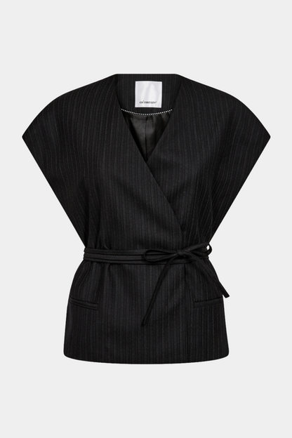 top, overdel, vest, wrap, slåom, bindebånd, striber, Fin, smuk, elegant, klassisk, staple, feminin, pæn, rå, cool, sej, unik, musthave, hverdag, fest, kvinde, dame, woman
