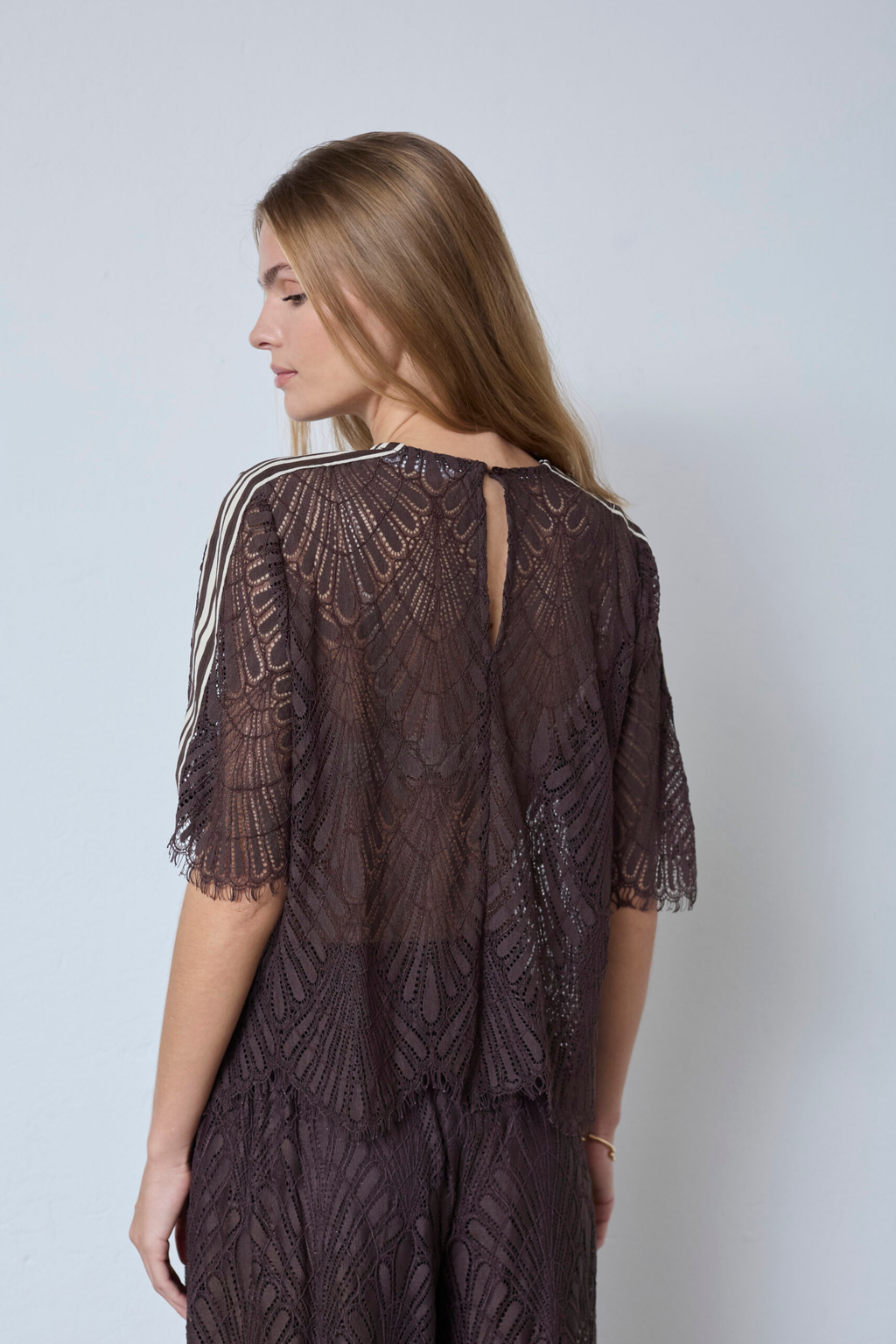 LetiCC lace blouse