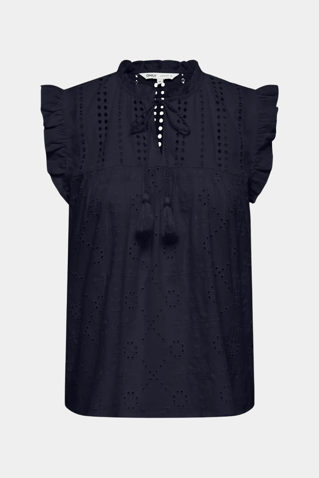 top, overdel, broderi, broderi anglaise, flæse, flæser, Fin, smuk, elegant, klassisk, staple, feminin, pæn, rå, cool, sej, unik, musthave, hverdag, fest, kvinde, dame, woman

