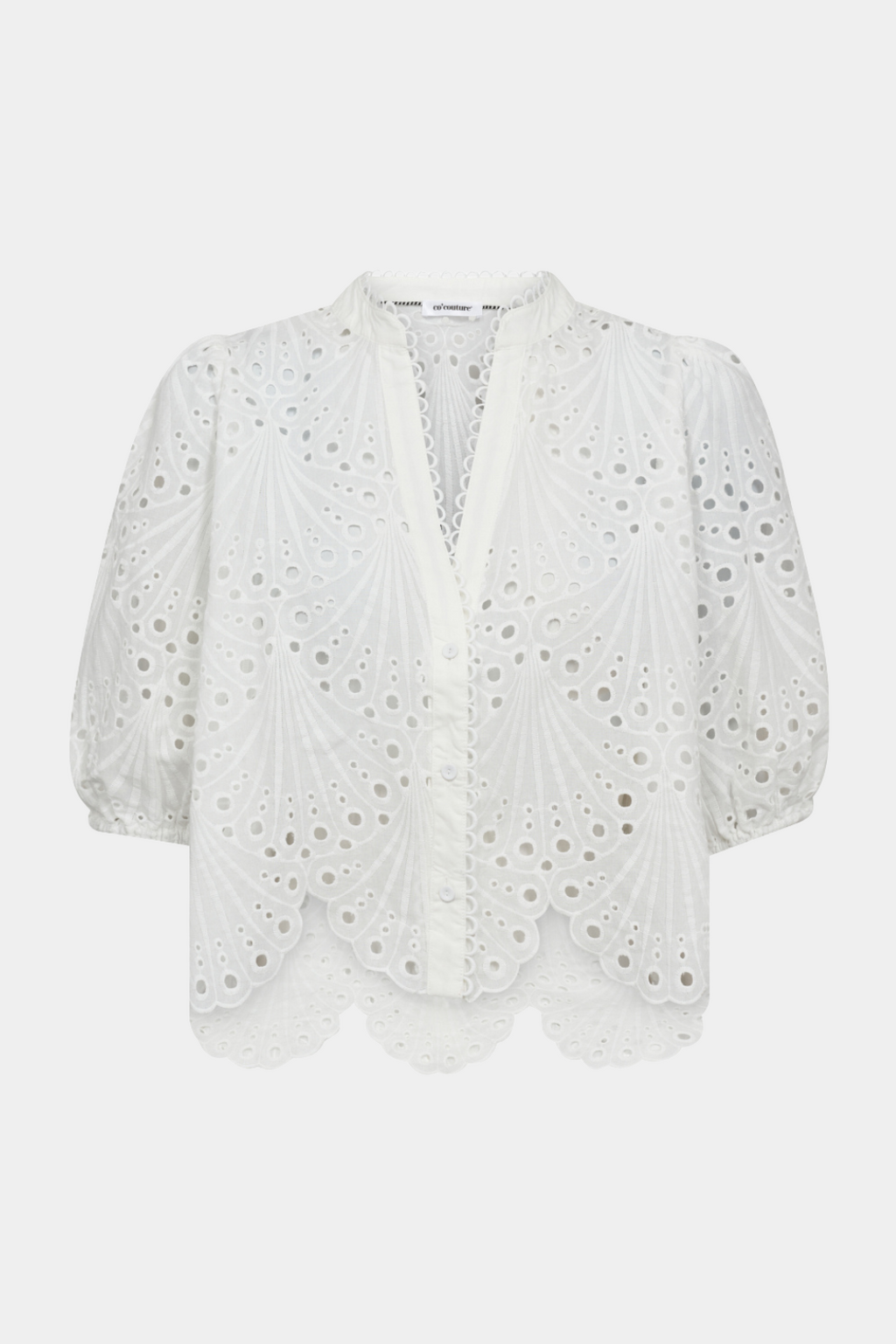 skjorte, skirt, blonder, blonde, lace, borderi, broderi anglaise, hvis, hulmønster, knapper kort, Fin, smuk, elegant, klassisk, feminin, pæn, rå, cool, sej, unik, musthave, hverdag, fest 