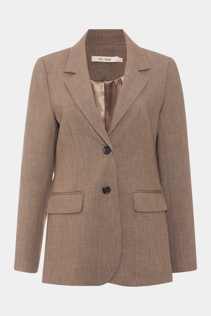 jakke, frakke, overtøj, blazer, blazerjakke, habit, habitjakke, beige, beigemeleret, klassisk, classic, staple, elegant, fin, feminin, hverdag, fest, arbejde, work, business, job, arbejdstøj, oversize, kvinde, dame, woman