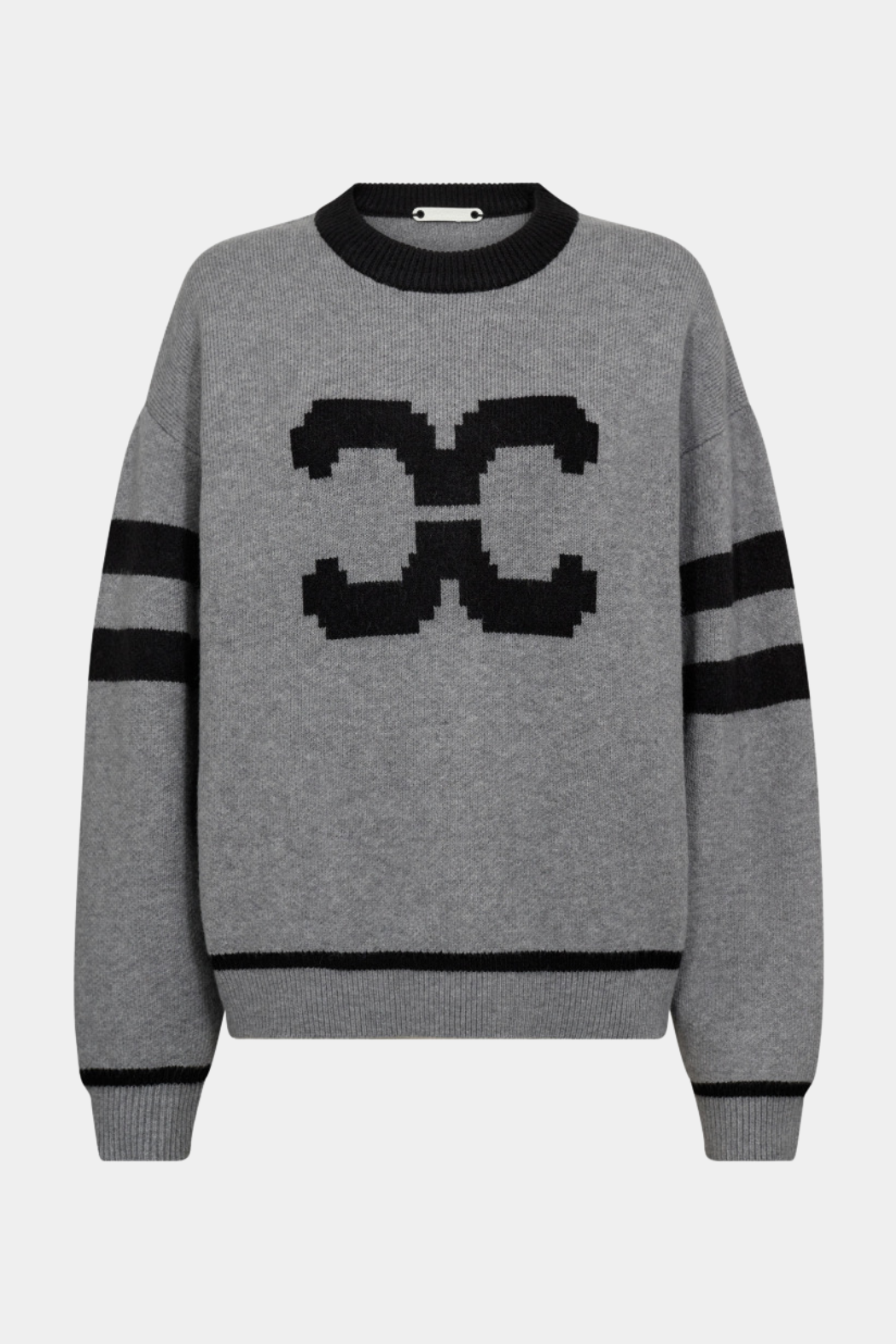 strik, knit, trøje, bluse, logo, cc, grå, sort, grey, varm, blød, Fin, smuk, elegant, klassisk, staple, feminin, pæn, rå, cool, sej, unik, musthave, hverdag, fest, kvinde, dame, woman
