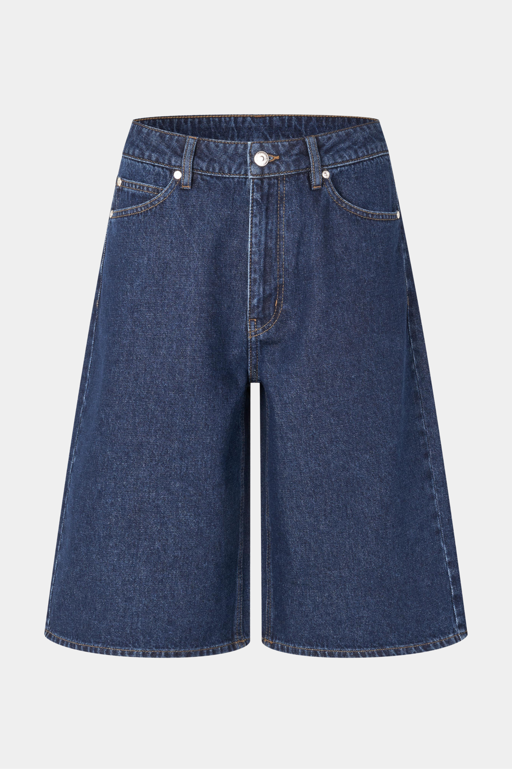 shorts, denim, cowboy, mørke, lommer, vidde, bredde, Fin, smuk, elegant, klassisk, staple, feminin, pæn, rå, cool, sej, unik, musthave, hverdag, fest, kvinde, dame, woman
