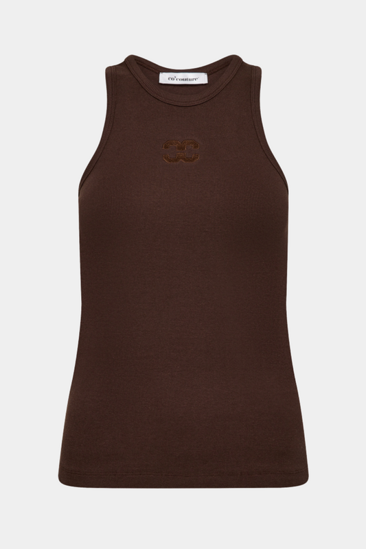 top, tankop, CC, broderi, logo, brun, brown, mocca, Fin, smuk, elegant, klassisk, staple, feminin, pæn, rå, cool, sej, unik, musthave, hverdag, fest, kvinde, dame, woman
