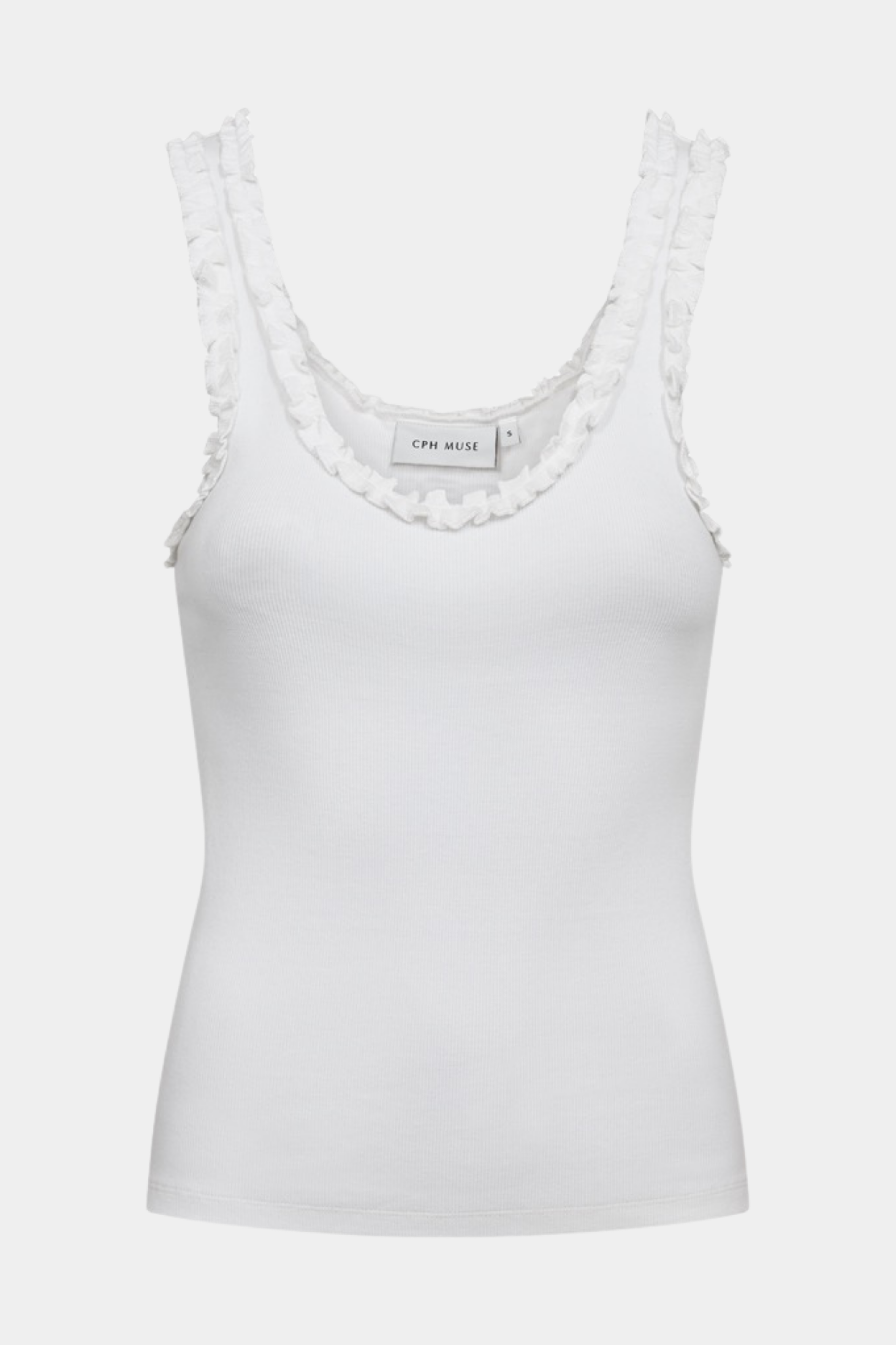 Fin, smuk, elegant, klassisk, staple, feminin, pæn, rå, cool, sej, unik, musthave, hverdag, fest, kvinde, dame, woman, top, bluse, strop top, stropper, flæser, floss, frill, hvid, white, tætsiddende, tight, slim, rib, sommertop, summer