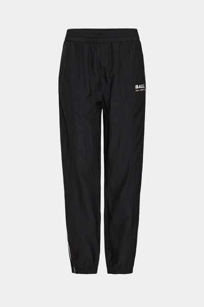 trackpant, sort, logo, elastik, refleks, Fin, smuk, elegant, klassisk, staple, feminin, pæn, rå, cool, sej, unik, musthave, hverdag, fest, kvinde, dame, woman
