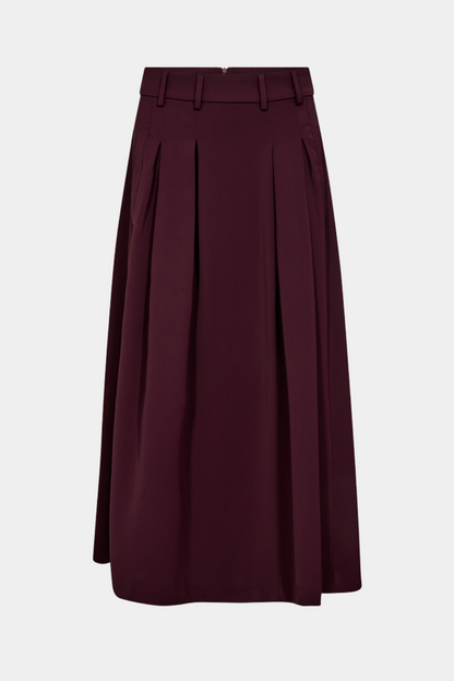 nederdel, skirt, lang, rød, vinrød, bordeaux, tung, Fin, smuk, elegant, klassisk, staple, feminin, pæn, rå, cool, sej, unik, musthave, hverdag, fest, kvinde, dame, woman
