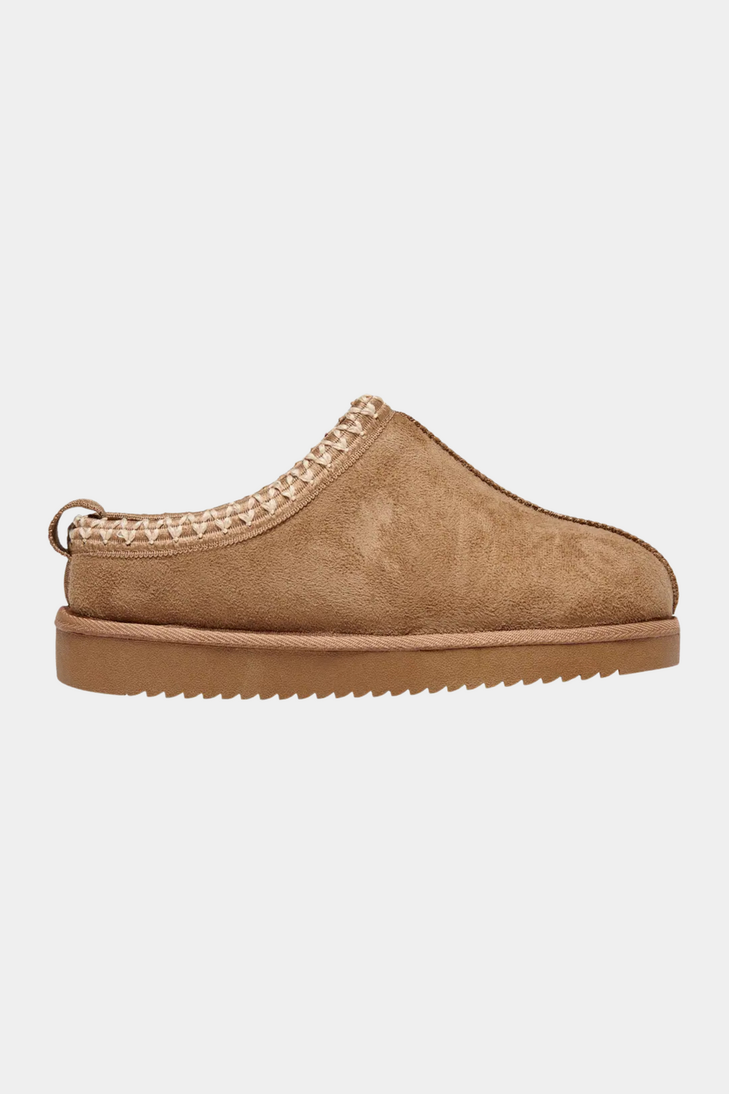 Fin, smuk, elegant, klassisk, staple, feminin, pæn, rå, cool, sej, unik, musthave, hverdag, fest, kvinde, dame, woman, slippers, slip in, slipins, brun, cognac, brown, beige, ugg, indianer, indian, skum, foam, mule, ruskind, suede, stikninger, hjemmesko, sutsko