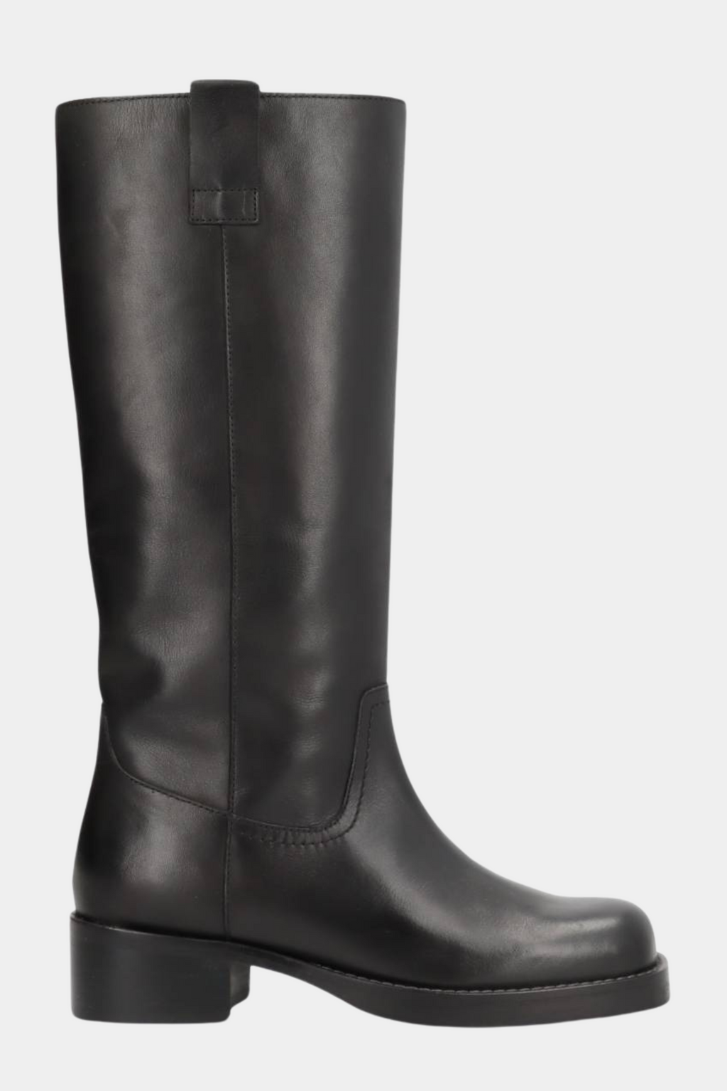 støvle, boot, lang, long, biker, cowboy, klassisk, sort, black, læder, skind, nubuck, kraftig, kantet, firkantet, hæl, lædersål, træhæl, hverdag, fin, fest, rå, kvinde, dame, woman

