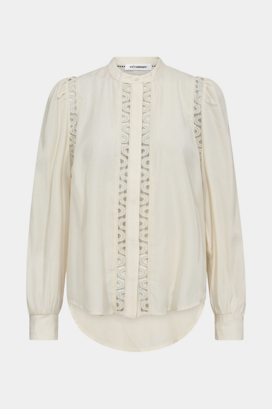 skjorte, shirt, blonde, blonder, lace, offwhite, Fin, smuk, elegant, klassisk, staple, feminin, pæn, rå, cool, sej, unik, musthave, hverdag, fest, kvinde, dame, woman
