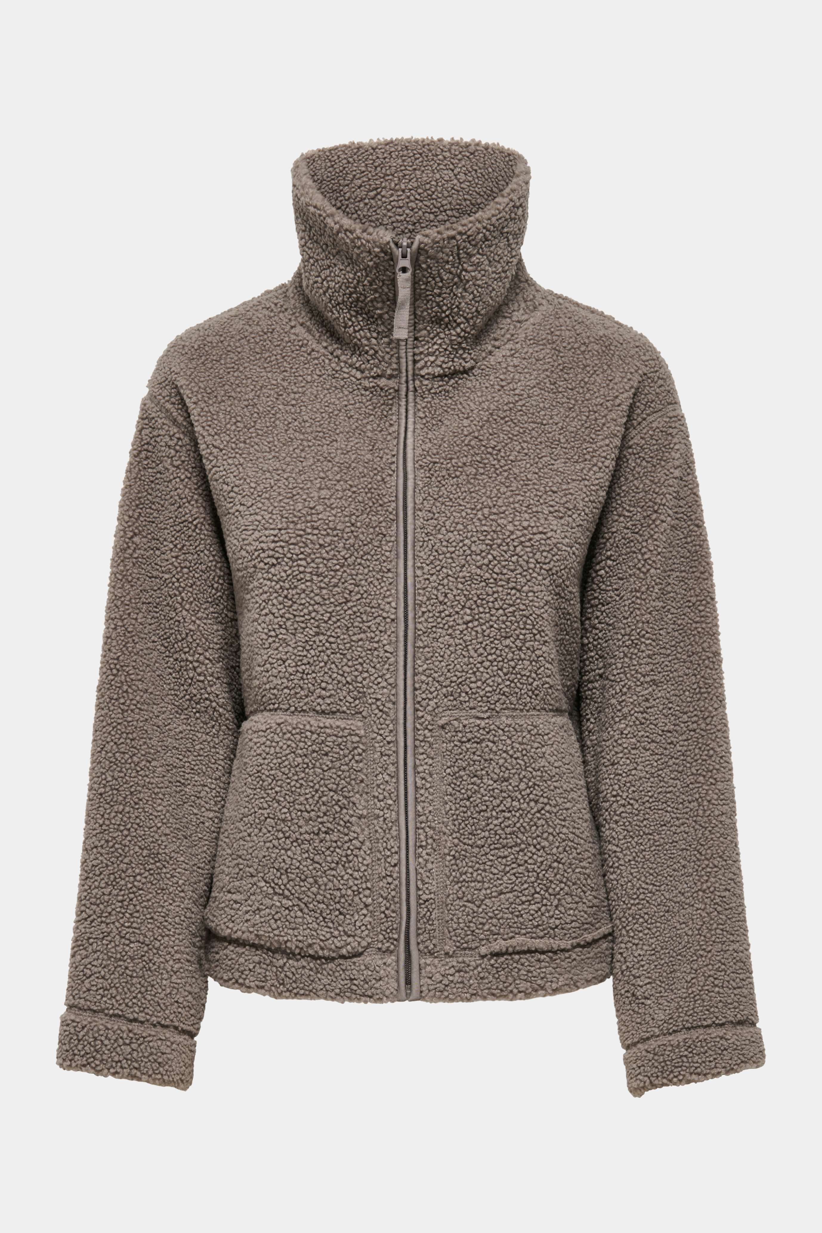 Fin, smuk, elegant, klassisk, staple, feminin, pæn, rå, cool, sej, unik, musthave, hverdag, fest, kvinde, dame, woman, jakke, frakke, coat, jacket, teddy, blød, soft, kort, short, brun, brown, lynlås, zipper, lommer, sporty, track, funktionsjakke