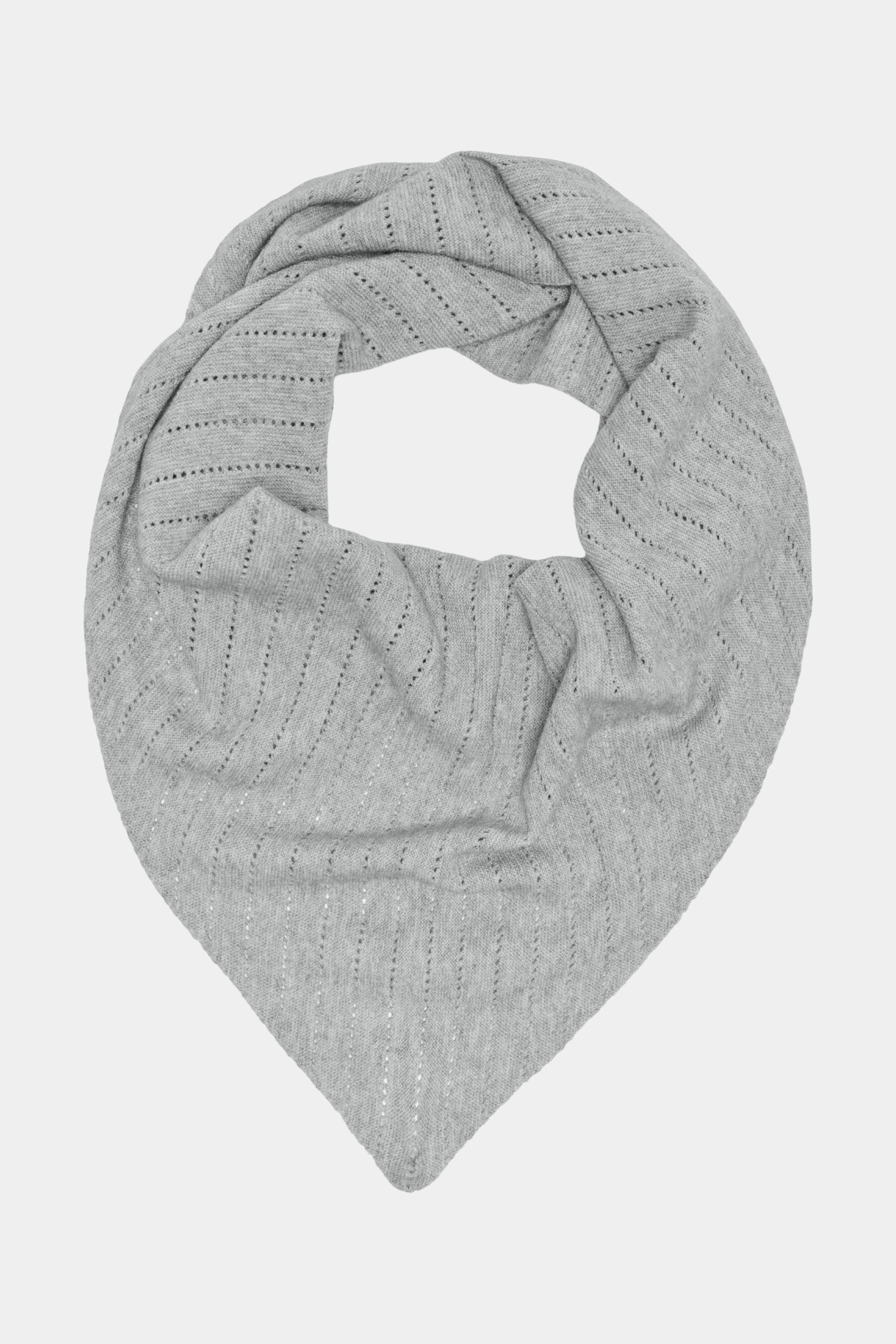 Fin, smuk, elegant, klassisk, staple, feminin, pæn, rå, cool, sej, unik, musthave, hverdag, fest, kvinde, dame, woman, halstørklæde, tørklæde, scarf, soft, blød, pointelle, hulmønster, grå, grey, trekantet, triangle, stor, big, large, winter, efterår, forår, spring, autumn