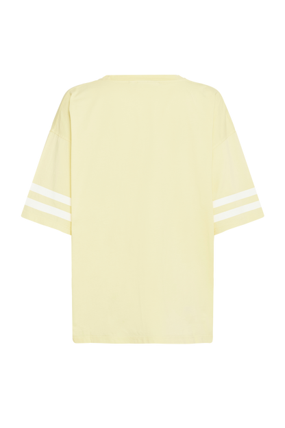 BANoemi tee