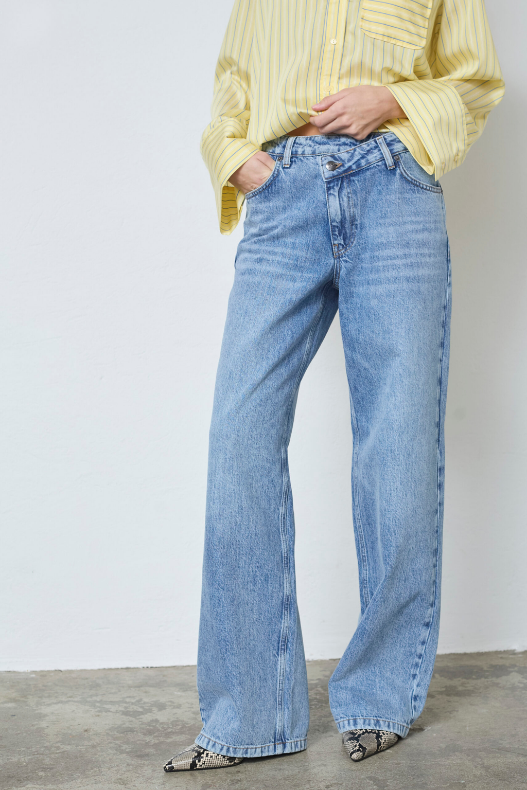 RuthieCC Asym Wide Jeans