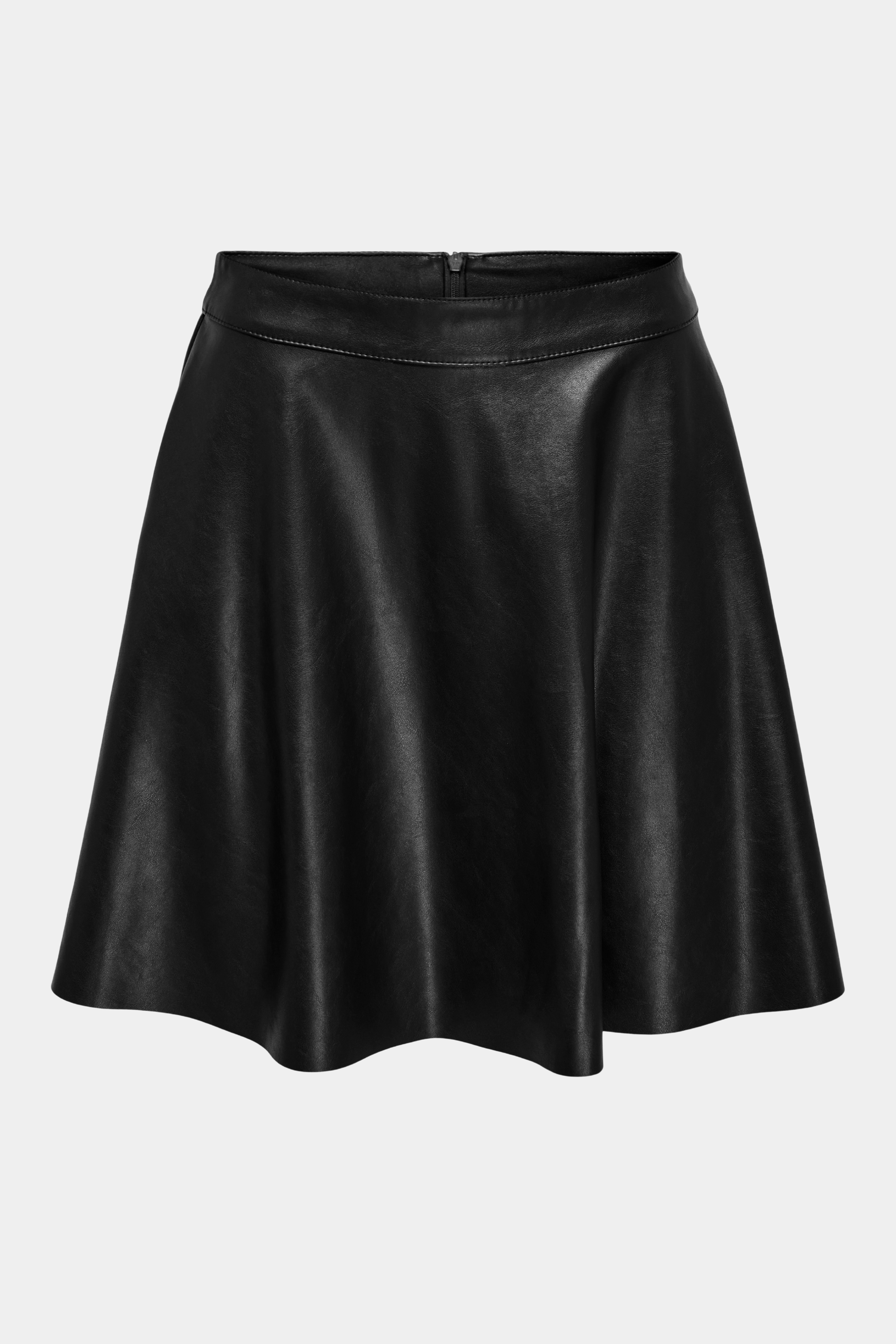 Fin, smuk, elegant, klassisk, staple, feminin, pæn, rå, cool, sej, unik, musthave, hverdag, fest, kvinde, dame, woman, nederdel, skirt, short, mini, midi, skater, skaterskirt, sort, black, læder, leather, faux, PU, blød, soft, knælang, lårkort