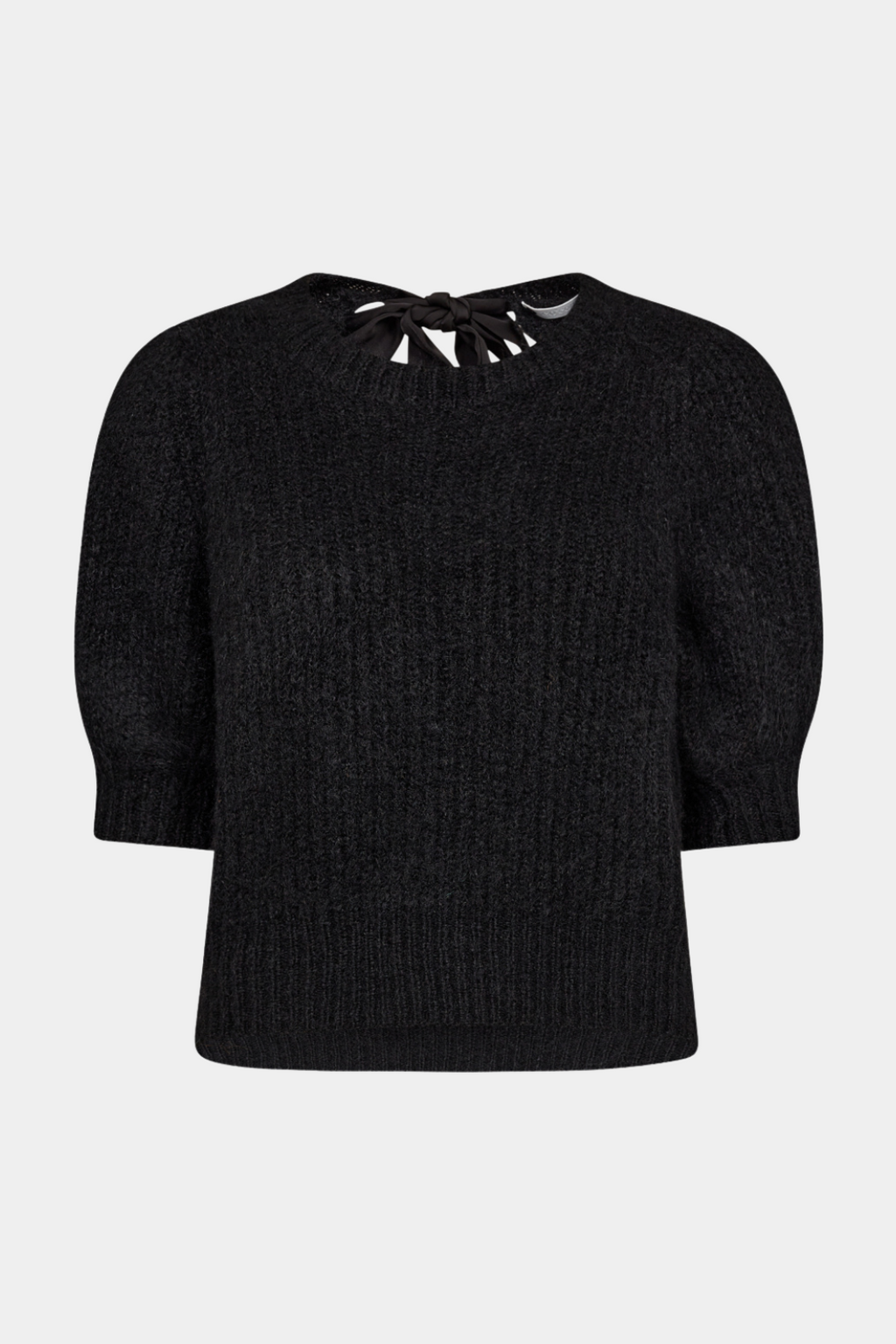 strik, knit, bluse, trøje, overdel, rib, ribstrik, sløjfe, bow, bånd, bindebånd, silkebånd, pufærmer, fin, smuk, elegant, klassisk, feminin, pæn, rå, cool, sej, unik, musthave, hverdag, fest, blød, varm.