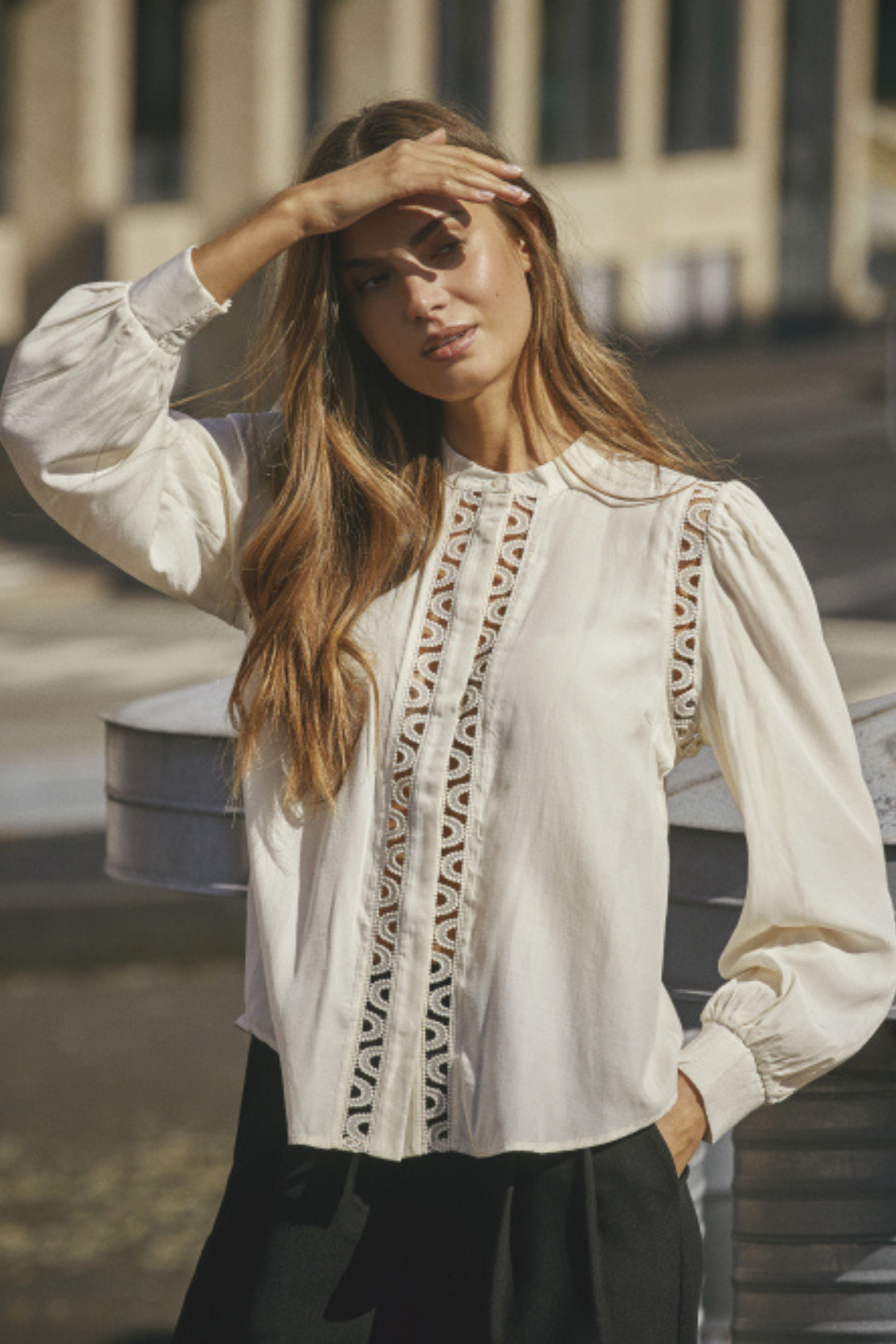 AilaCC lace shirt