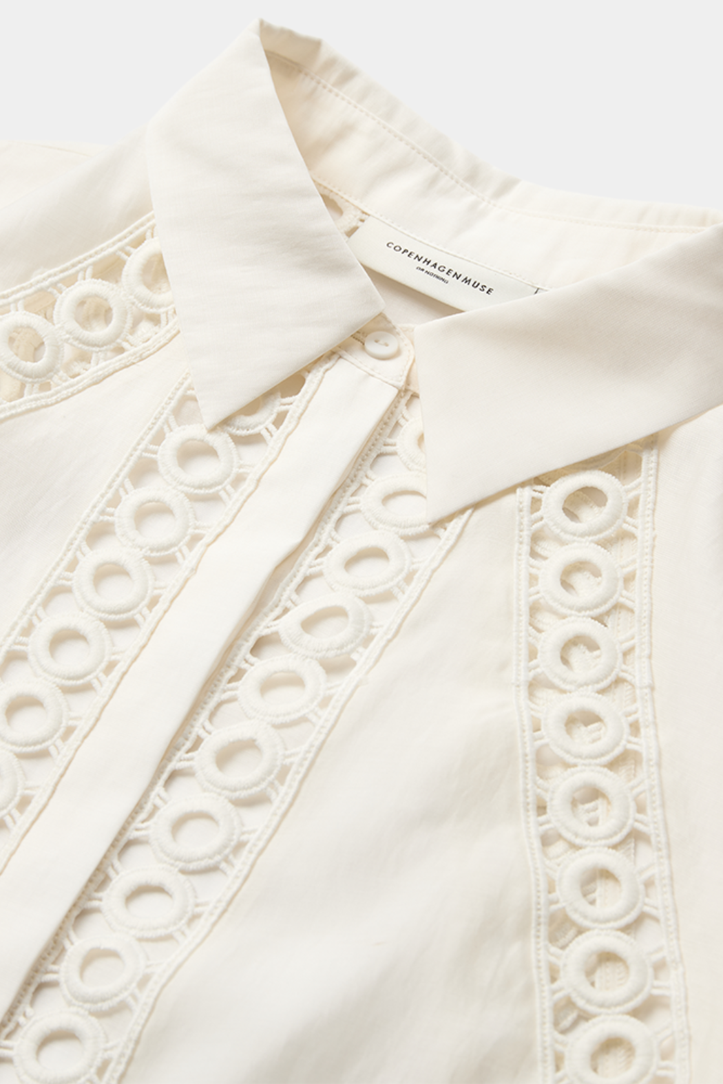 CMMolly shirt, lace band