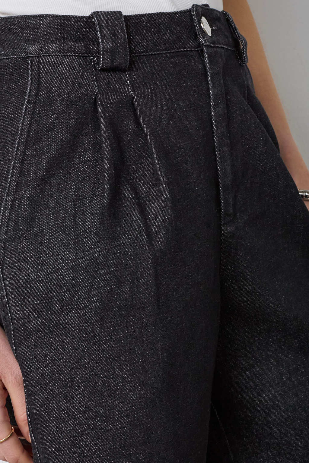 HelimaCC pleat shorts