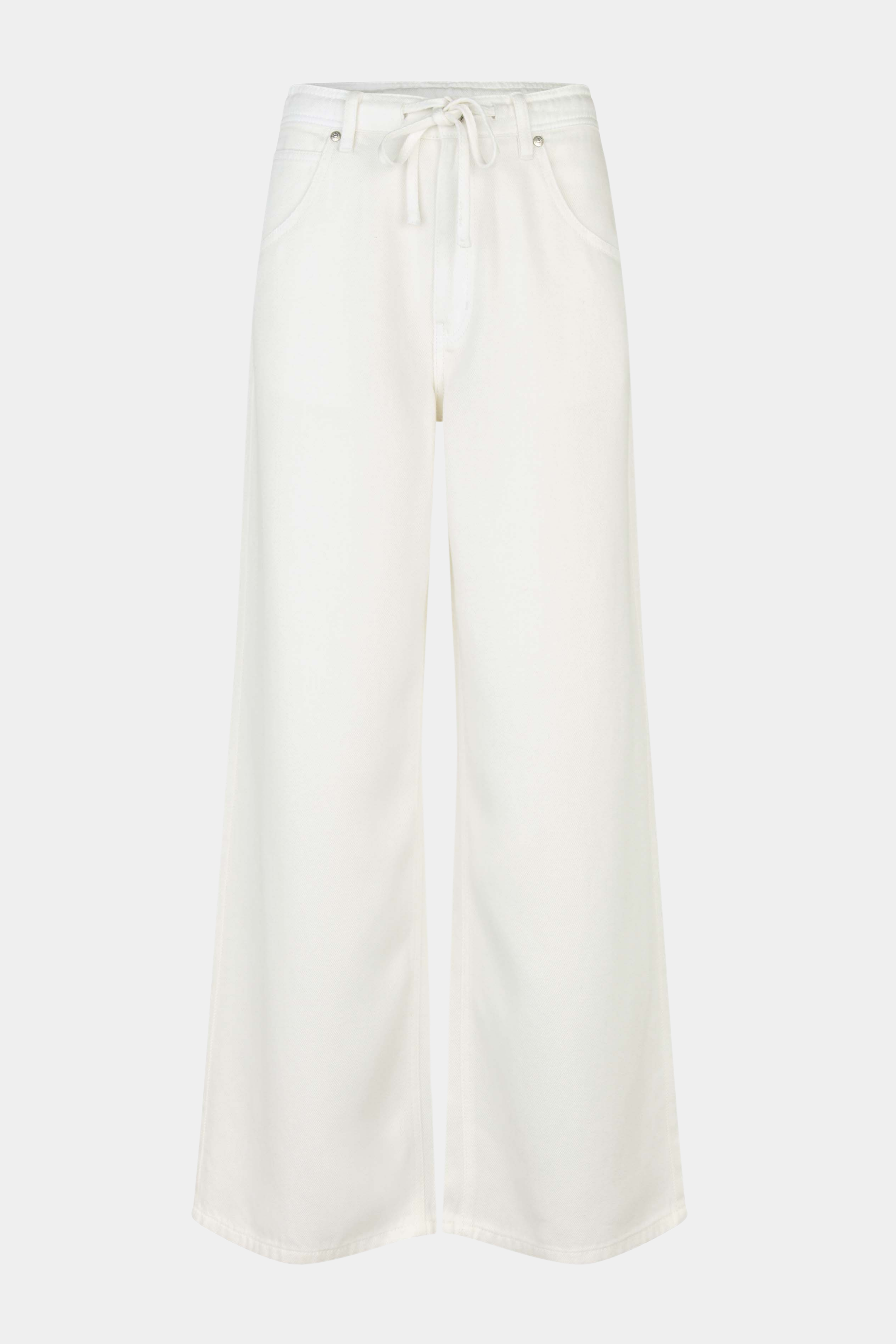 Fin, smuk, elegant, klassisk, staple, feminin, pæn, rå, cool, sej, unik, musthave, hverdag, fest, kvinde, dame, woman, jeans, hvid, white, blød, soft, snøre, bælte, bånd, vidde, wide, bred, sommer, sommerjeans