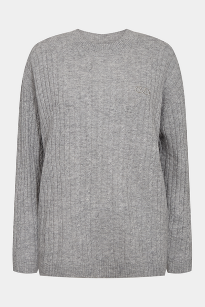 Fin, smuk, elegant, klassisk, staple, feminin, pæn, rå, cool, sej, unik, musthave, hverdag, fest, kvinde, dame, woman, strik, knit, kabelstrik, cable, langærmet, rund hals, long sleeve, blød, soft, cashmere, kashmir, uld, wool, oversize, løs, loose, ralph lauren, logo, warm, varm, 
