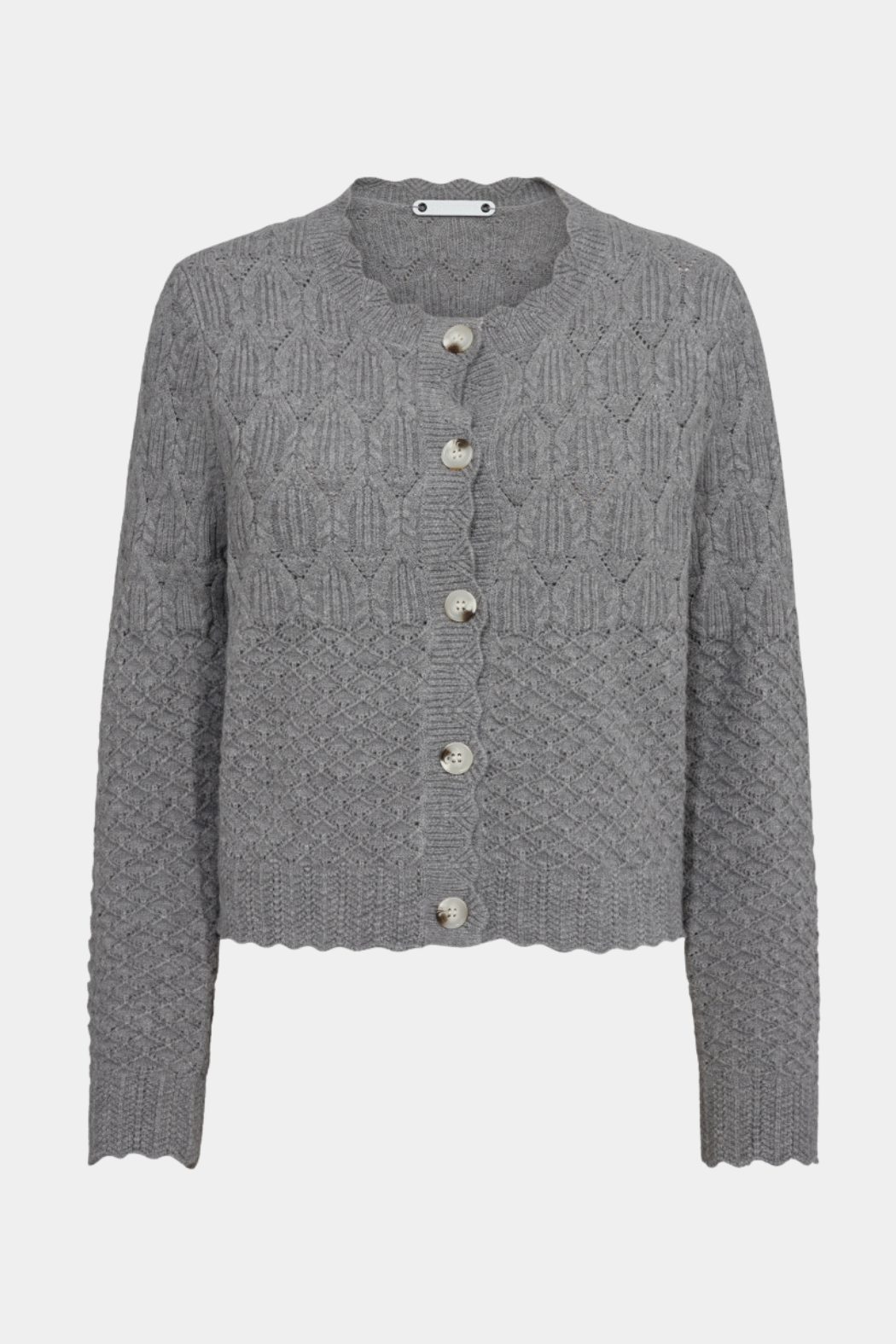 strik, knit, cardigan, hulmønster, grå, grey, knapper, Fin, smuk, elegant, klassisk, staple, feminin, pæn, rå, cool, sej, unik, musthave, hverdag, fest, kvinde, dame, woman
