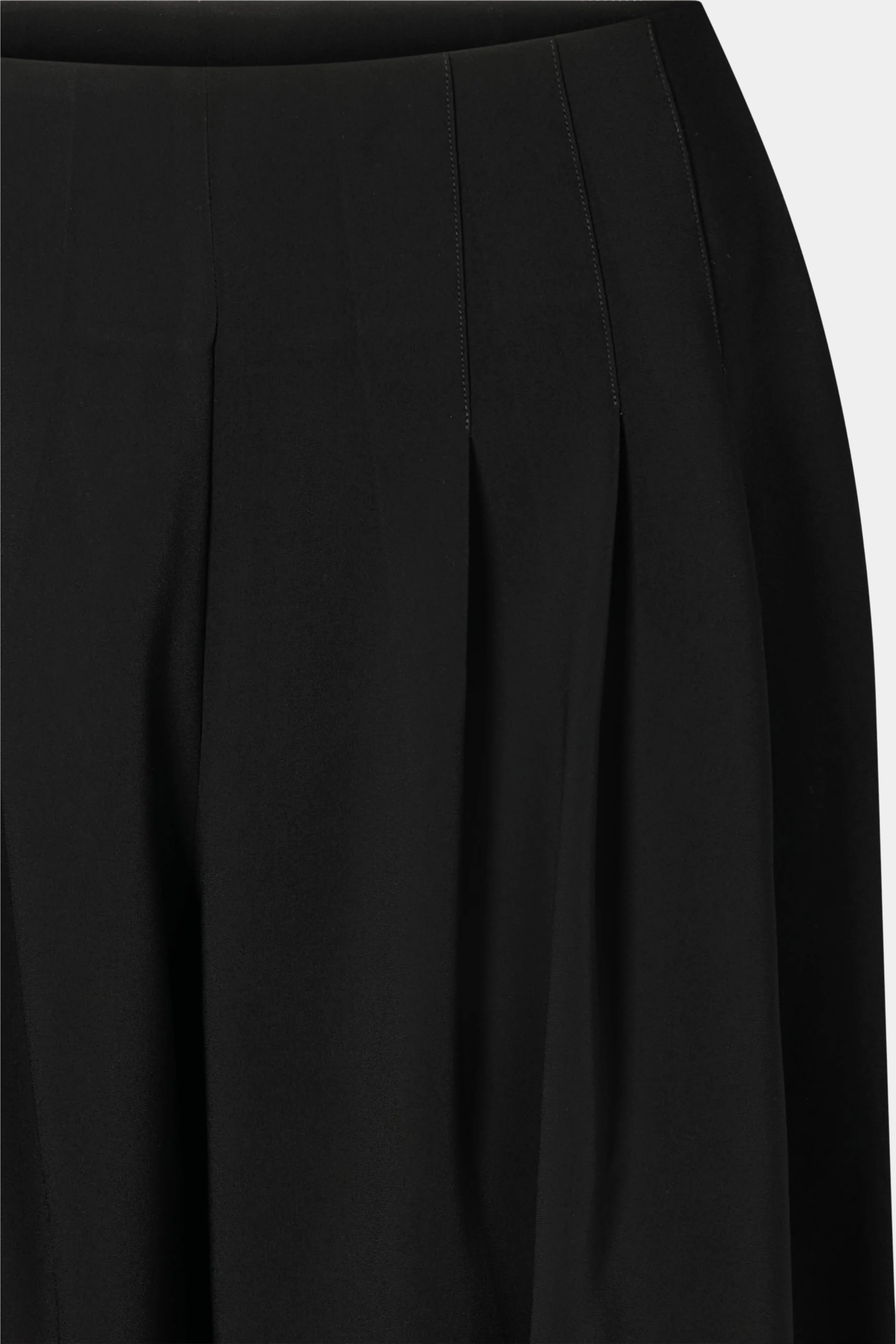 Clause pants