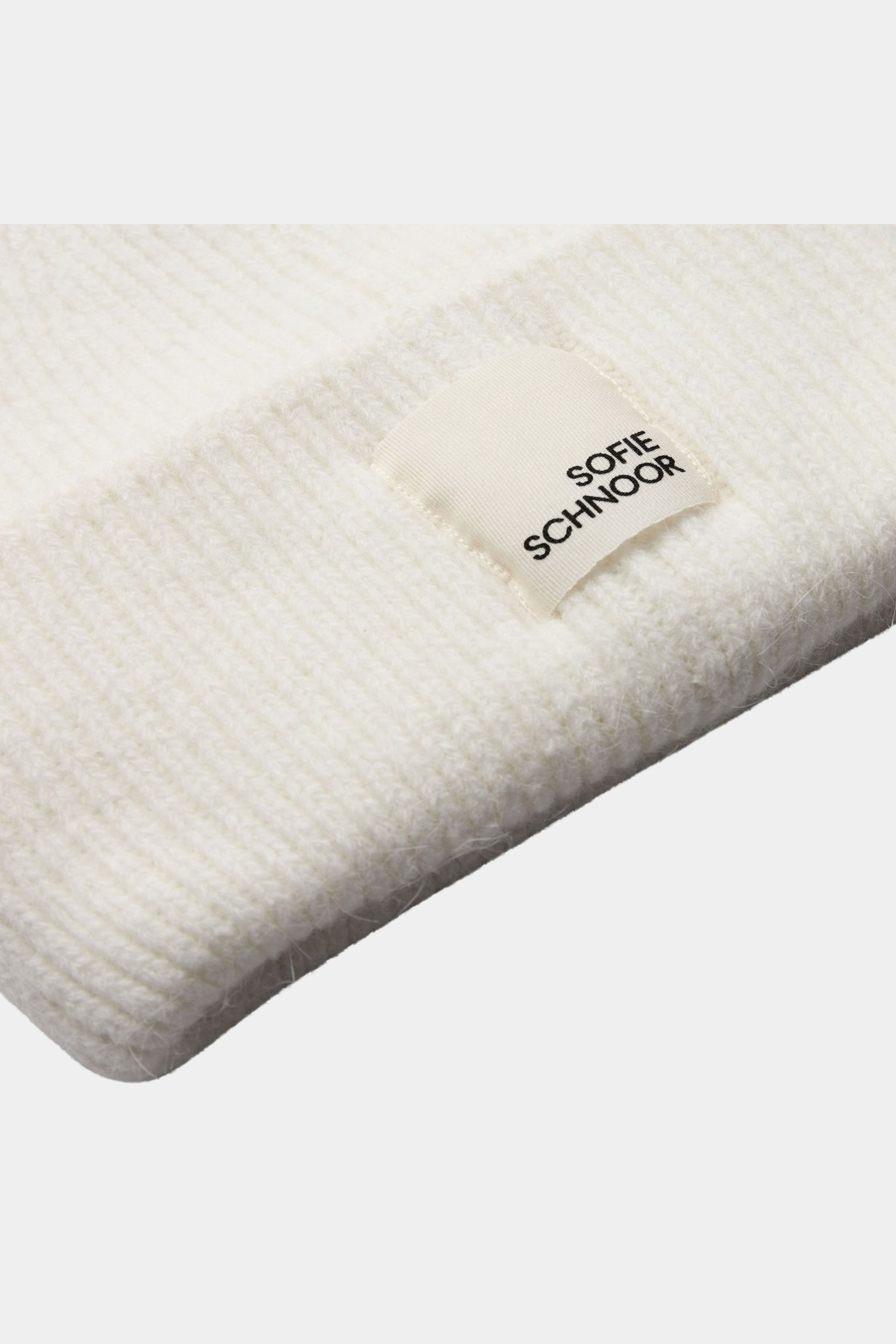 S243904 Beanie