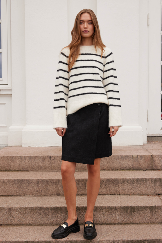 Alpa Kalista knit