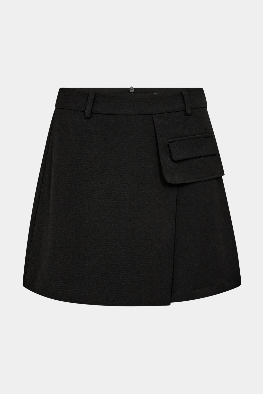 nederdel, skirt, lomme, wrap, sort, black, kort, Fin, smuk, elegant, klassisk, staple, feminin, pæn, rå, cool, sej, unik, musthave, hverdag, fest, kvinde, dame, woman
