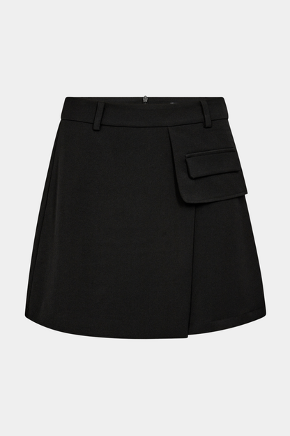 nederdel, skirt, lomme, wrap, sort, black, kort, Fin, smuk, elegant, klassisk, staple, feminin, pæn, rå, cool, sej, unik, musthave, hverdag, fest, kvinde, dame, woman

