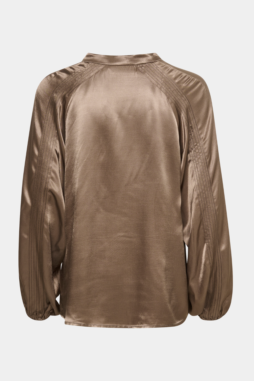 skjorte, bluse, blouse, shirt, shiny, satin, silke, silk, viskose, brun, nude, beige, walnut, valnød, fin ,smuk, elegant, klassisk, feminin, pæn, rå, cool, sej, unik, musthave, hverdag, fest
