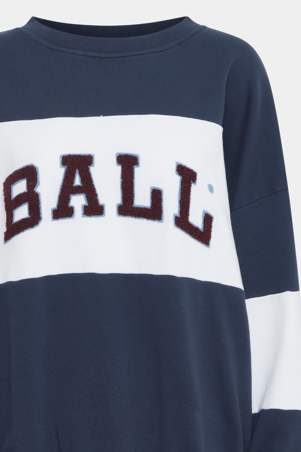 sweat, sweatshirt, bluse, overdel, pullover, retro, ball, tryk, logo, colorblok, sort, hvid, fin, smuk, elegant, klassisk, feminin, pæn, rå, cool, sej, unik, musthave, hverdag, fest