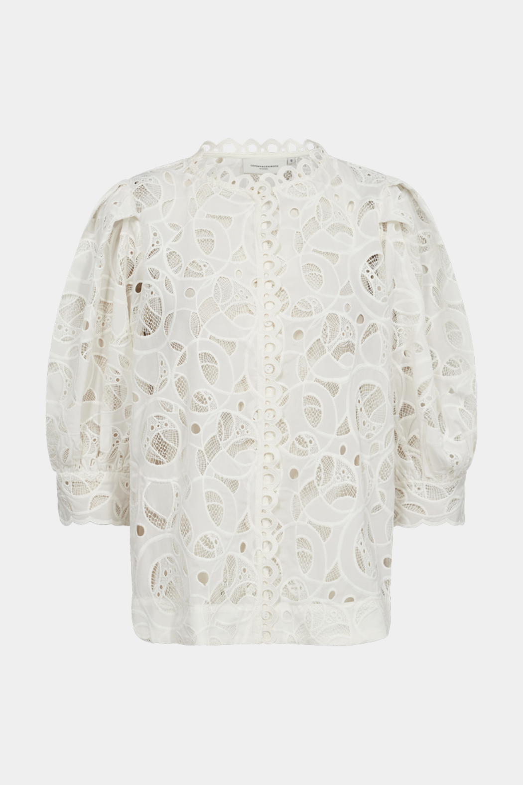skjorte, shirt, blouse, bluse, overdel, blonde, blonder, råhvid, creme, white, kortærmet, jakke, fin, smuk, elegant, klassisk, feminin, pæn, rå, cool, sej, unik, musthave, hverdag, fest