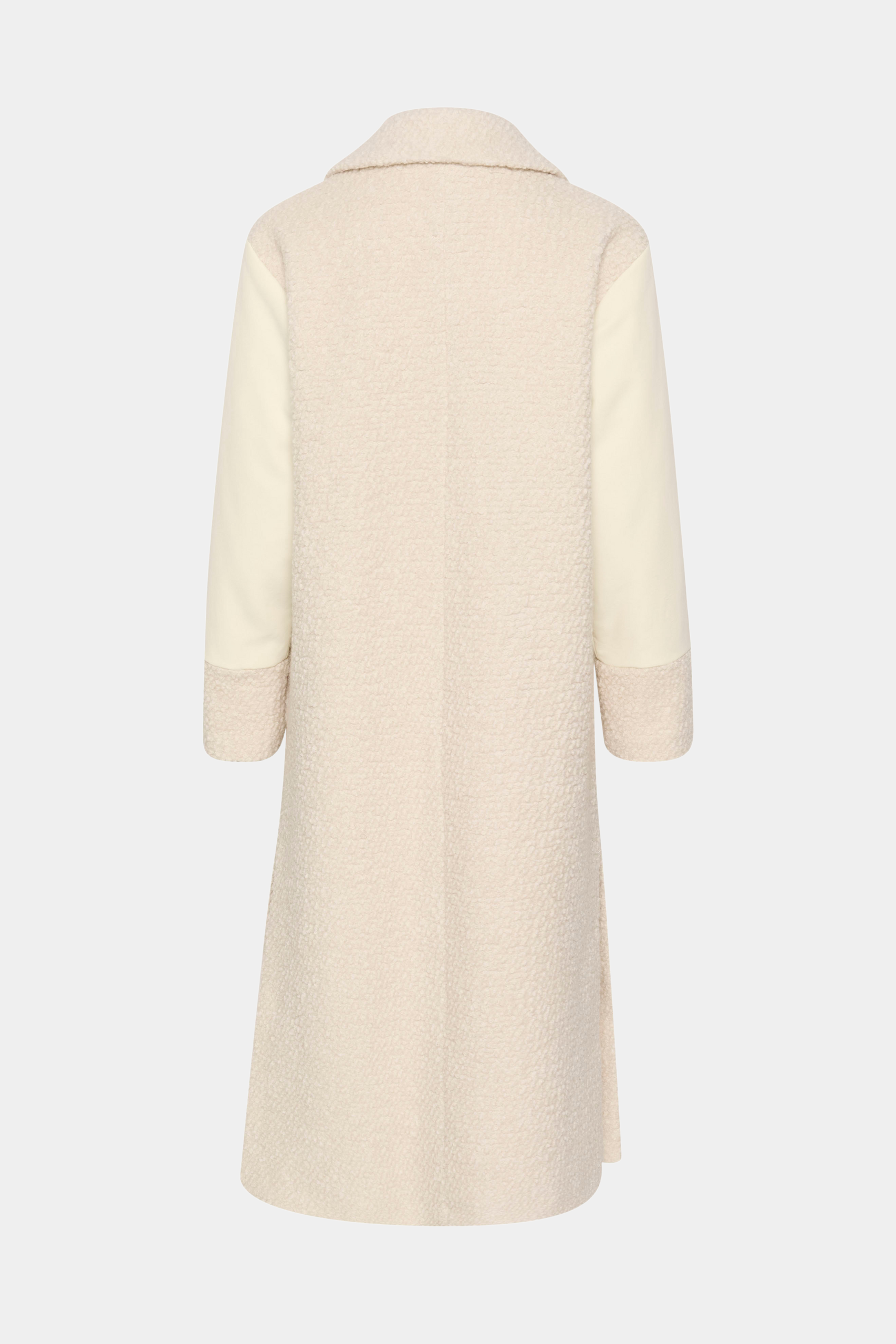 jakke, frakke, teddy, ulden, uld, creme, beige, krave, lommer, varm, forårsjakke, forår, blød, fin, smuk, elegant, klassisk, feminin, pæn, rå, cool, sej, unik, musthave, hverdag, fest, karen by simonsen