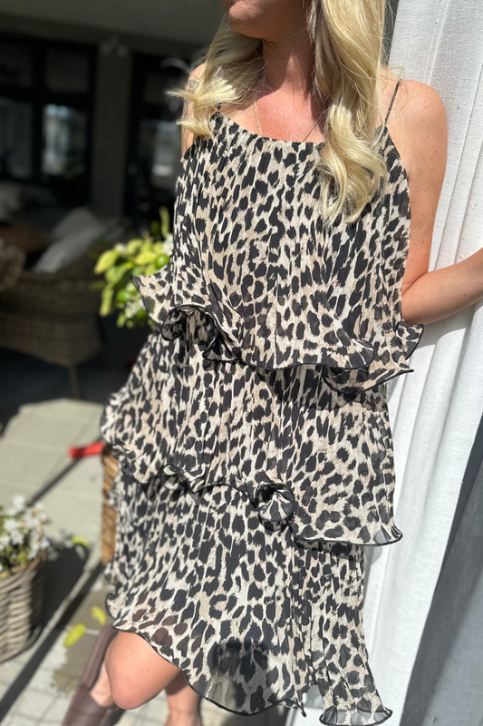 CMkira dress