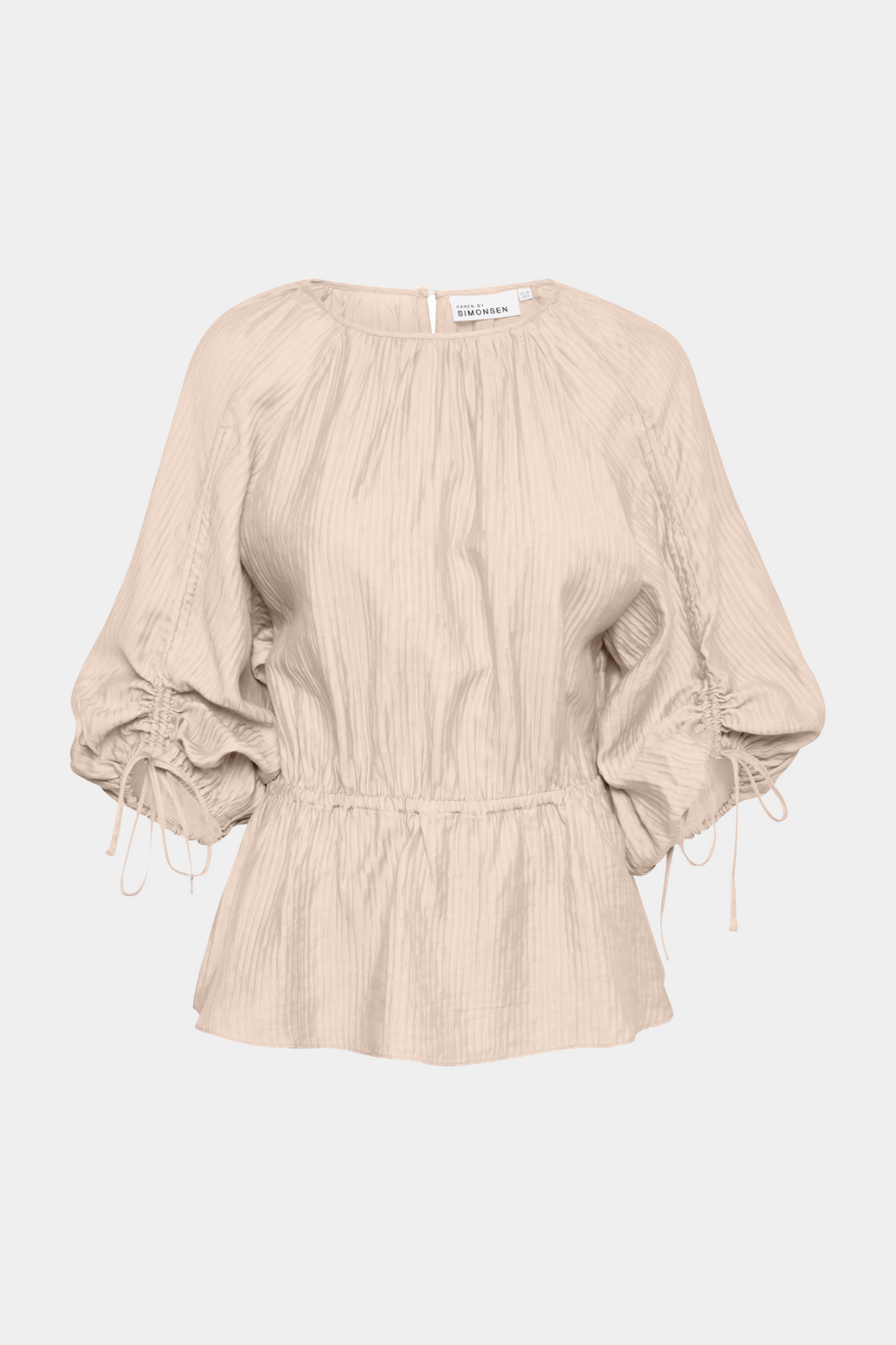 bluse, tee, t-shirt, overdel, skjorte, beige, creme, rundhals, snore, snører, bindebånd, sløjfer, rynk, rynker, elastik, taljeret, fin, smuk, elegant, klassisk, feminin, pæn, rå, cool, sej, unik, musthave, hverdag, fest