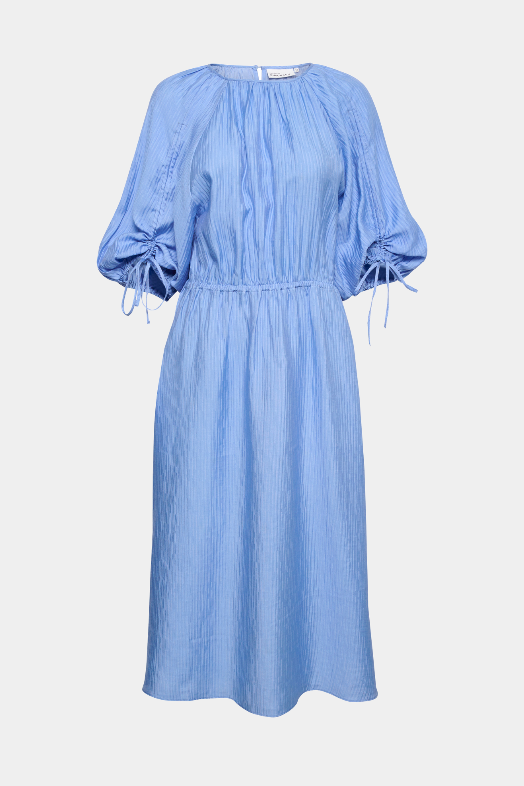 kjole, dress, midi, mellemlang, ankellang, blå, blue, dueblå, lyseblå, pufærme, snøre, elastik, fest, festkjole, elegant, fin, feminin, hverdag, fest, kvinde, dame, woman