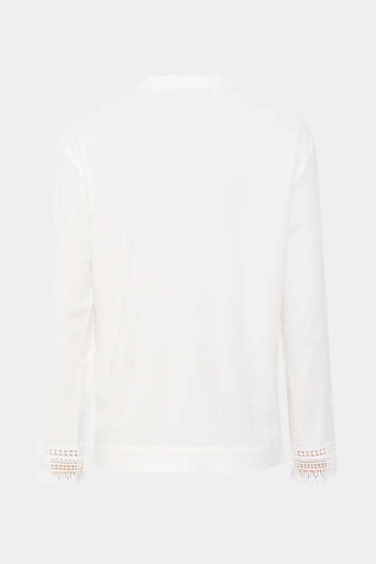 bluse, blouse, overdel, skjorte, shirt, hvid, råhvid, offwhite, white, vudskæring, vhals, blonder, hulmønster, lace, fin, smuk, elegant, klassisk, feminin, pæn, rå, cool, sej, unik, musthave, hverdag, fest