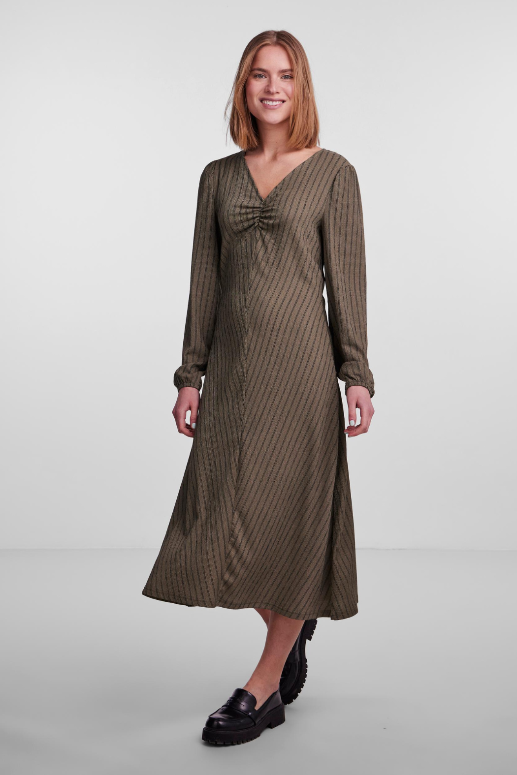PCluna ls midi dress, deep lichen green