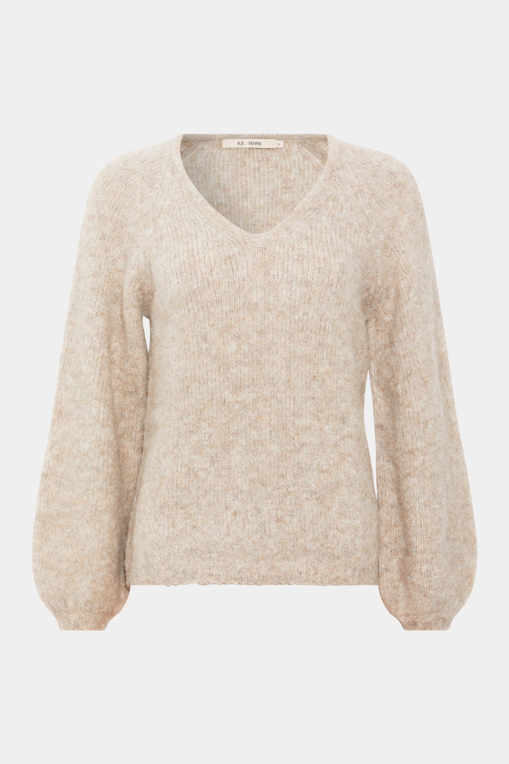 bluse, blouse, knit, strik, strikbluse, striktrøje, beige, brun, langærmet, v-hals, blød, soft, langhåret, alpaca, mohair, silk, løs, loose, elegant, klassisk, classic, simpel, enkel, hverdag, fest, varm, warm, kvinde, dame, woman