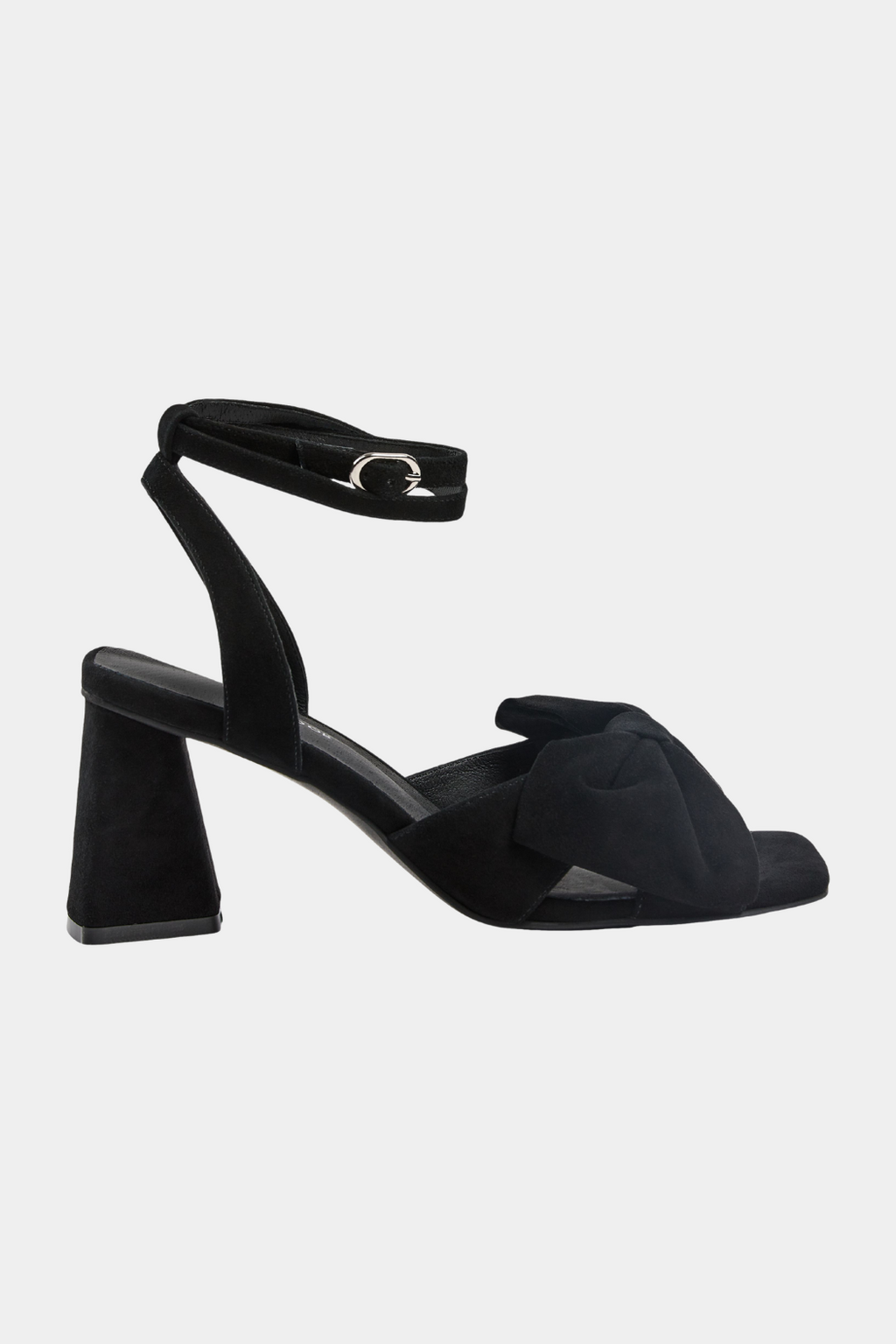 stilet, stiletter, pump, pumps, sort, black, suede, ruskind, sløjfe, bow, chunky, tyk hæl, grov, lav, kitten, elegant, fin, feminin, sandal, kvinde, dame, woman, hverdag, fin, fest