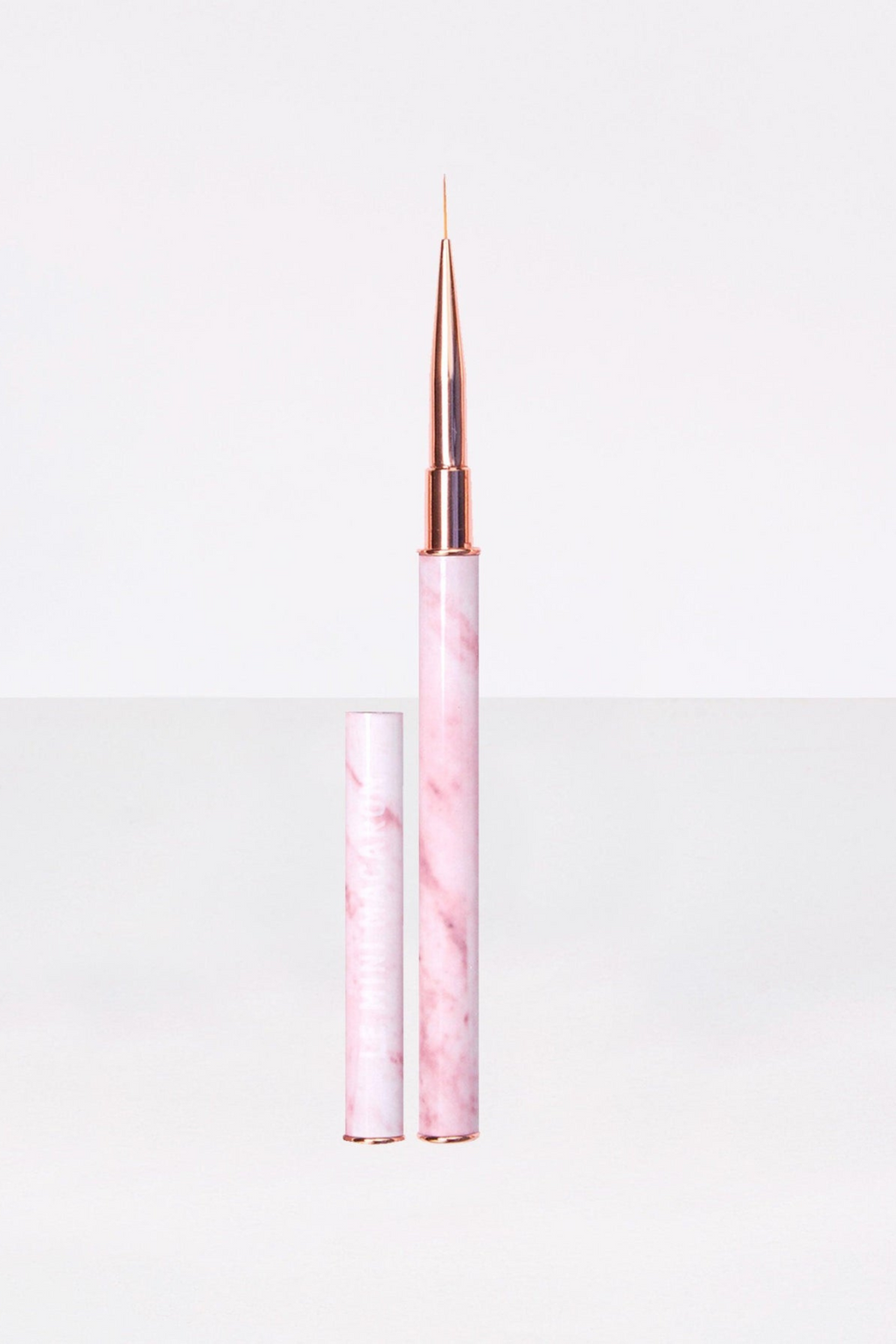 brush, pensel, liner, nail art, nailart, negle, nails, gellak, shellac, shellak, gellac, gele, neglelak, detalje, detaljepensel, fin, kvinde, dame, woman